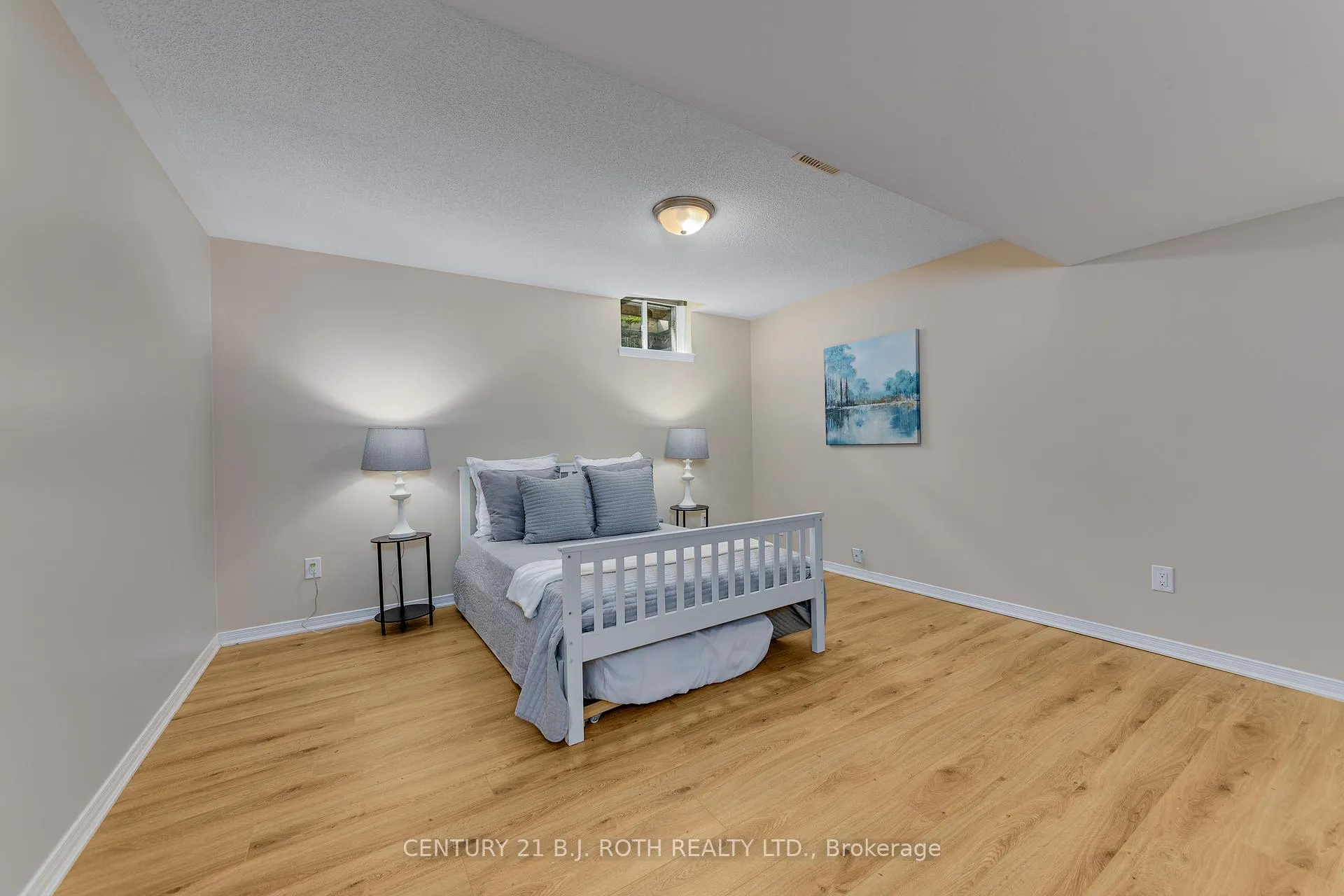 Photo 26 of 3327 Summerhill Way N, Severn, West Shore — HOMEH