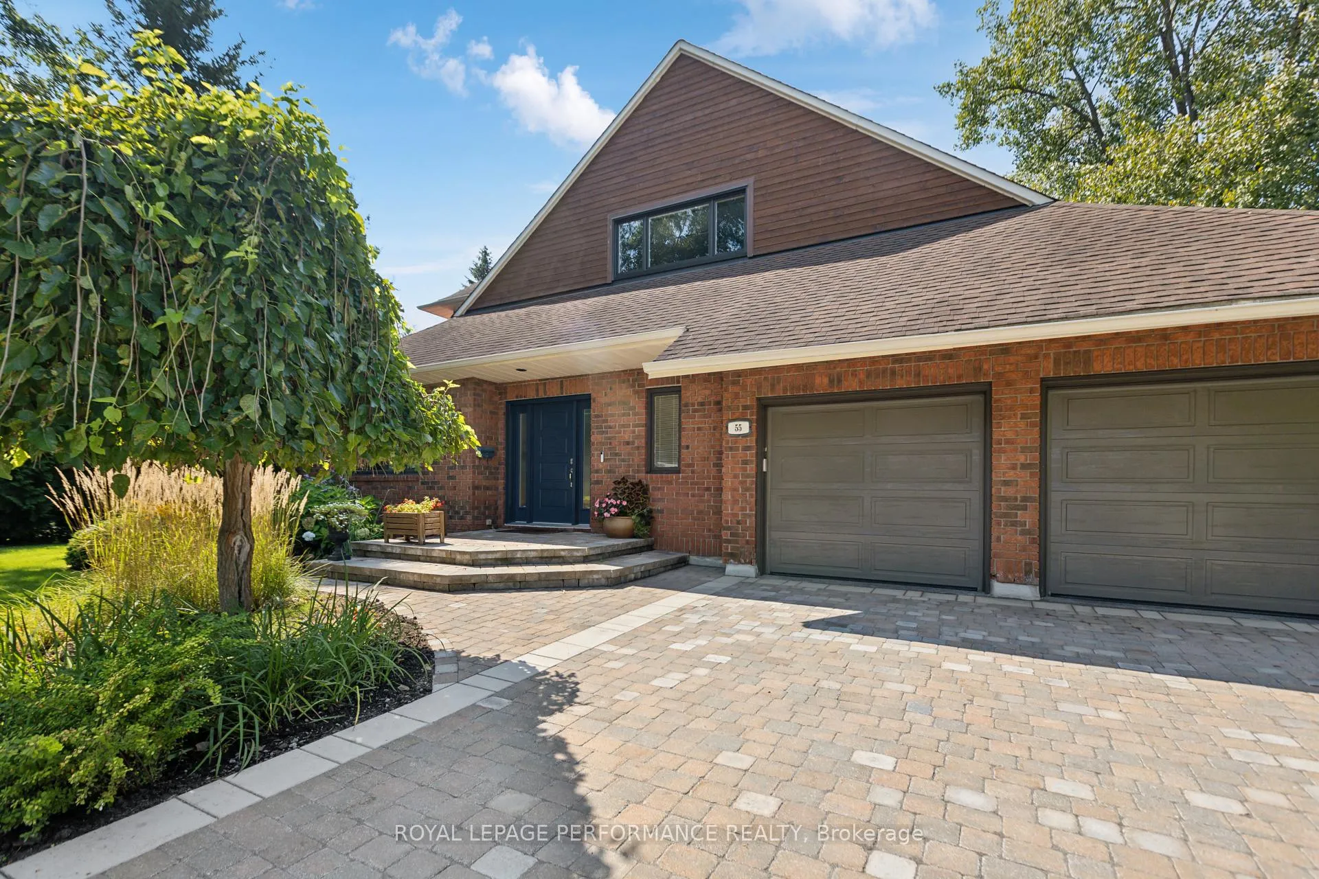 Photo 3 of 55 Delong Drive, Ottawa, Rothwell Heights — HOMEH