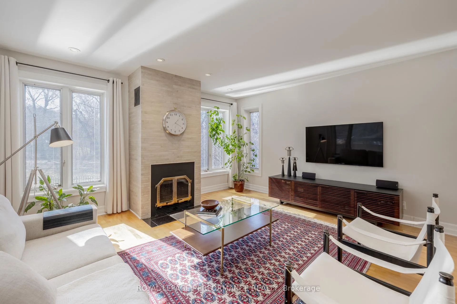 Photo 12 of 55 Delong Drive, Ottawa, Rothwell Heights — HOMEH