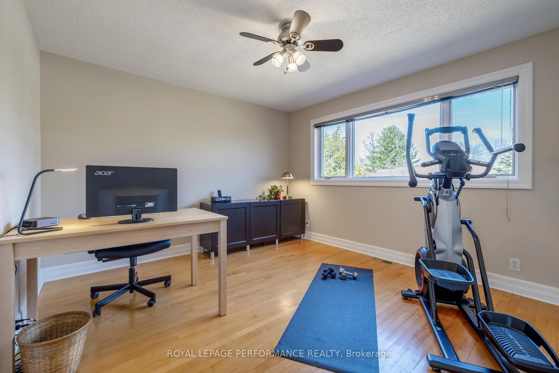 Photo 26 of 55 Delong Drive, Ottawa, Rothwell Heights — HOMEH