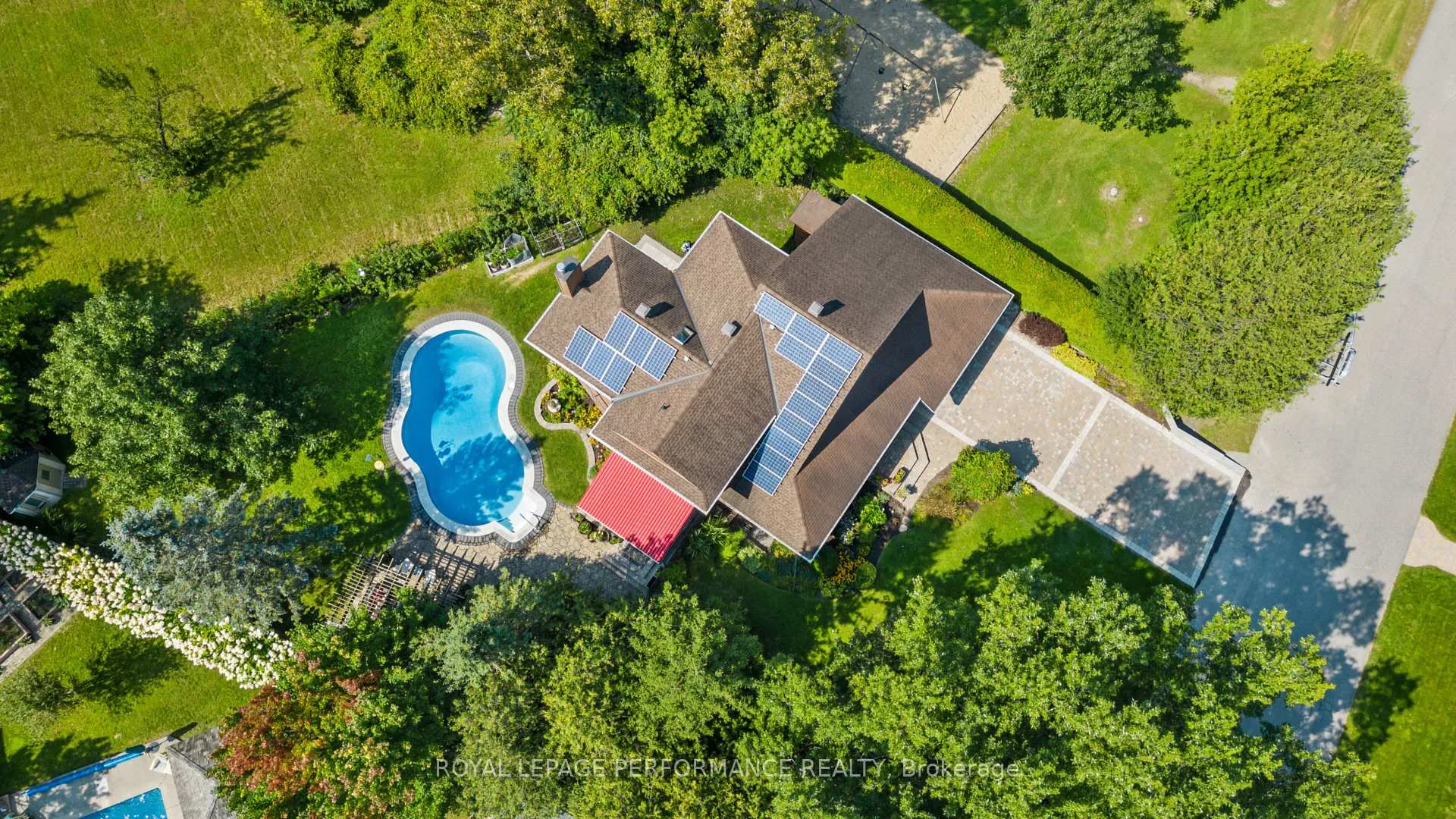 Photo 45 of 55 Delong Drive, Ottawa, Rothwell Heights — HOMEH