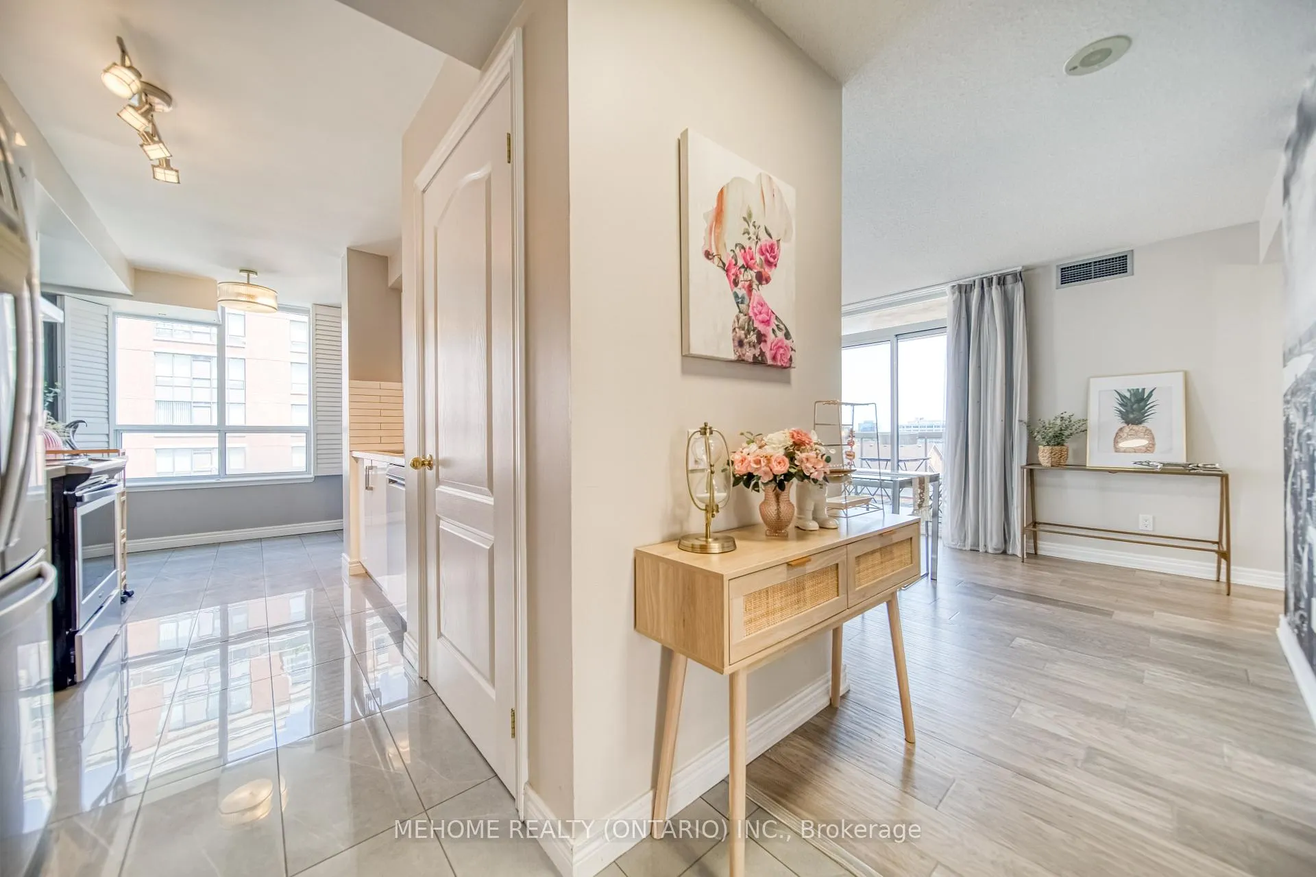 Photo 13 of Unit 610, 25 Times Avenue, Markham, Commerce Valley — HOMEH