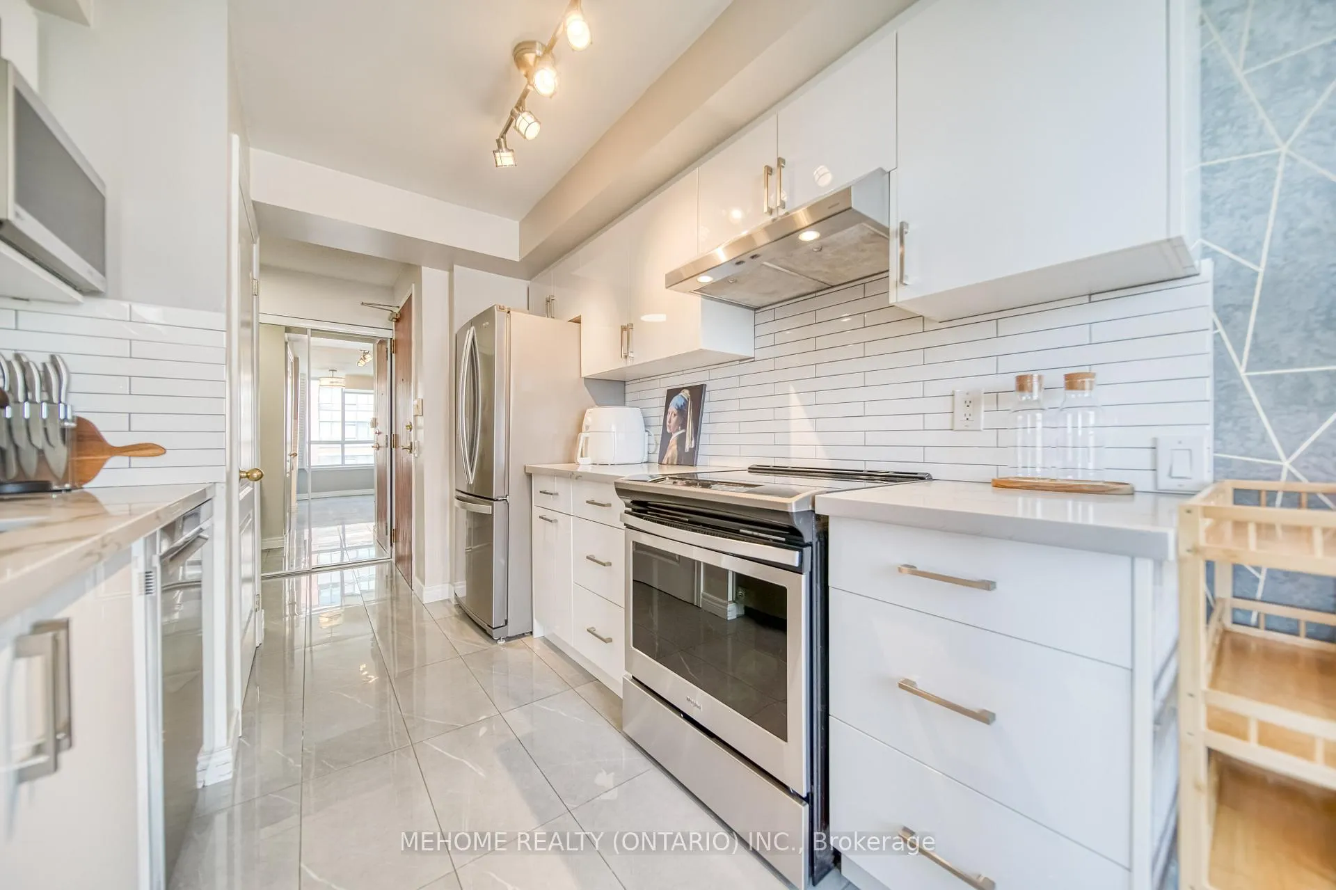 Photo 16 of Unit 610, 25 Times Avenue, Markham, Commerce Valley — HOMEH