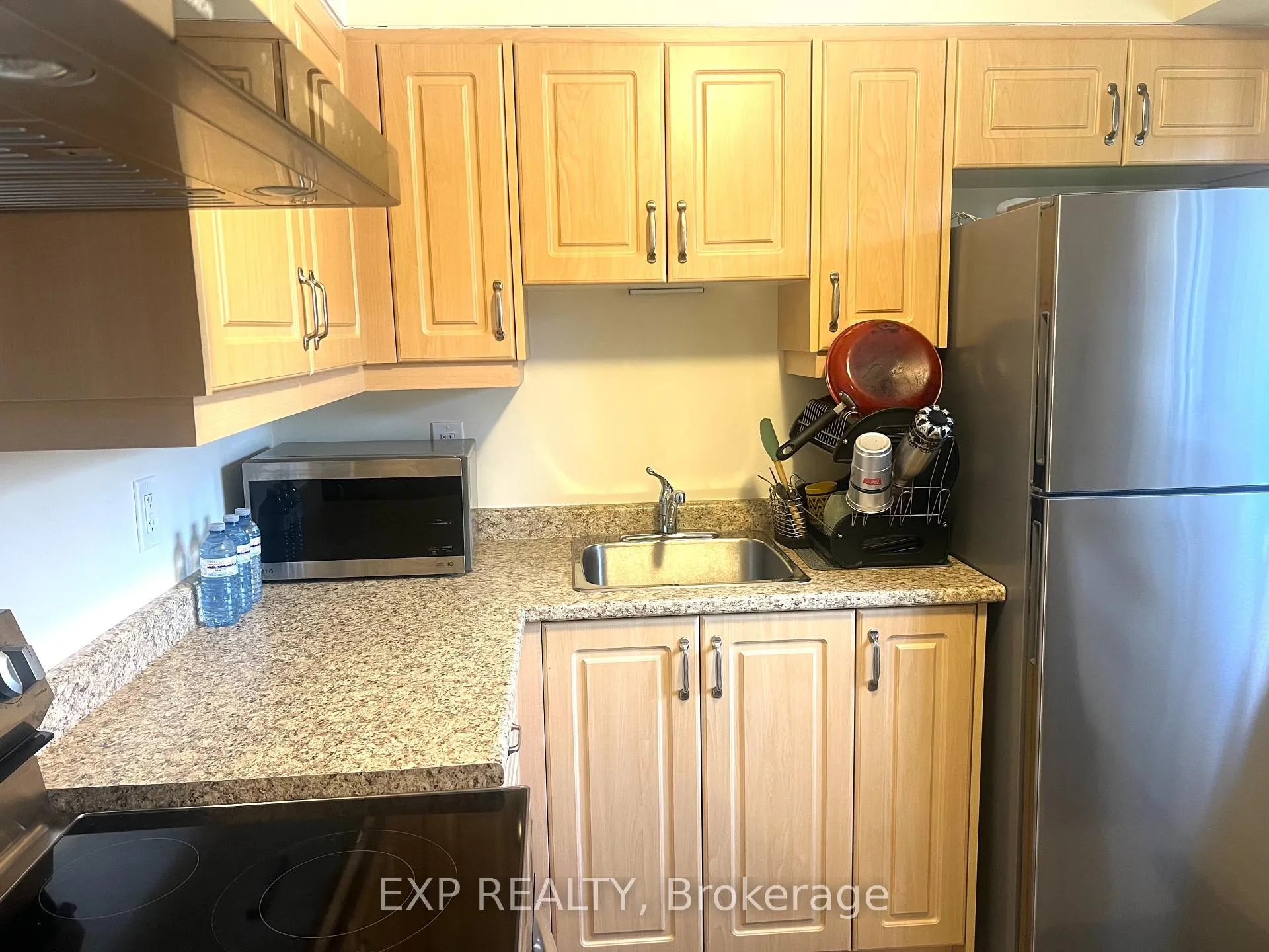 Photo 25 of 19 Darras Court, Brampton, Southgate — HOMEH