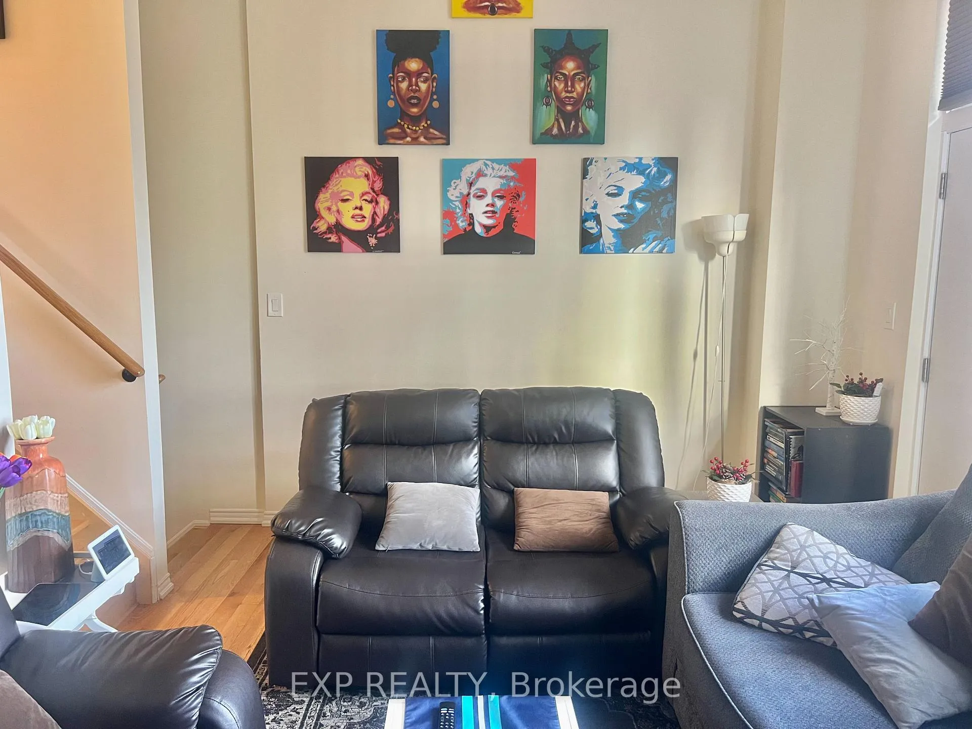 Photo 55 of 19 Darras Court, Brampton, Southgate — HOMEH