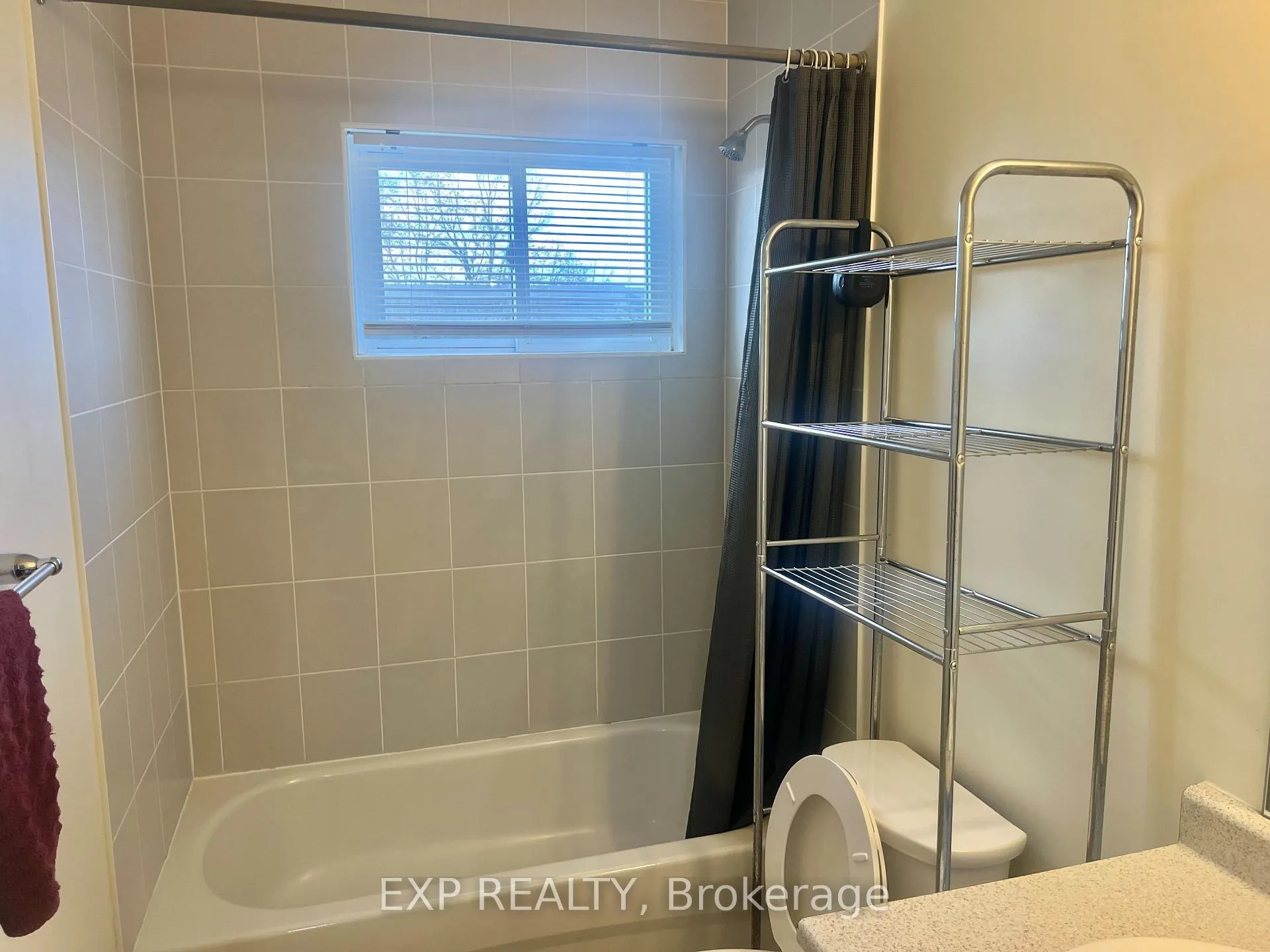 Photo 107 of 19 Darras Court, Brampton, Southgate — HOMEH