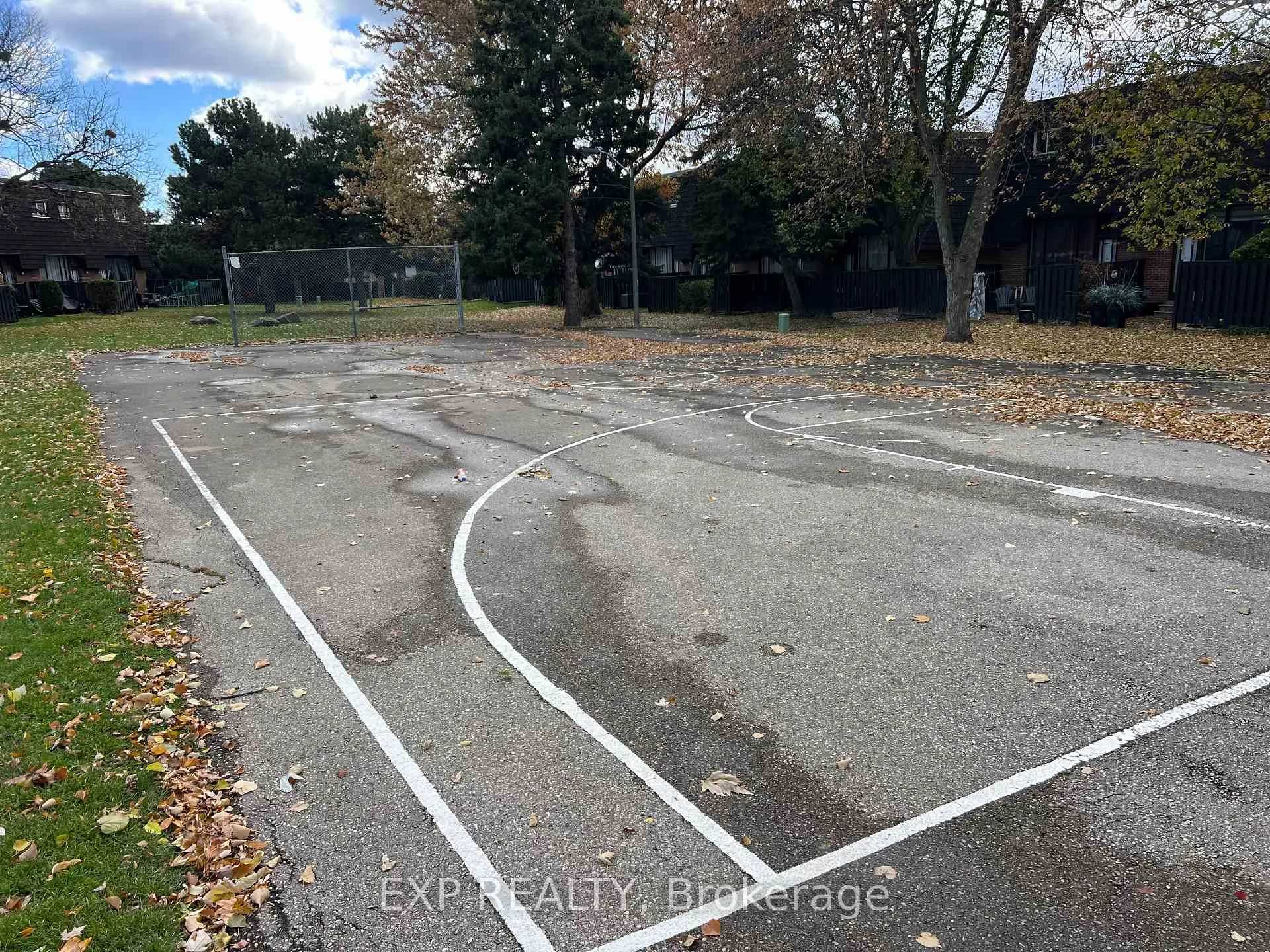 Photo 129 of 19 Darras Court, Brampton, Southgate — HOMEH
