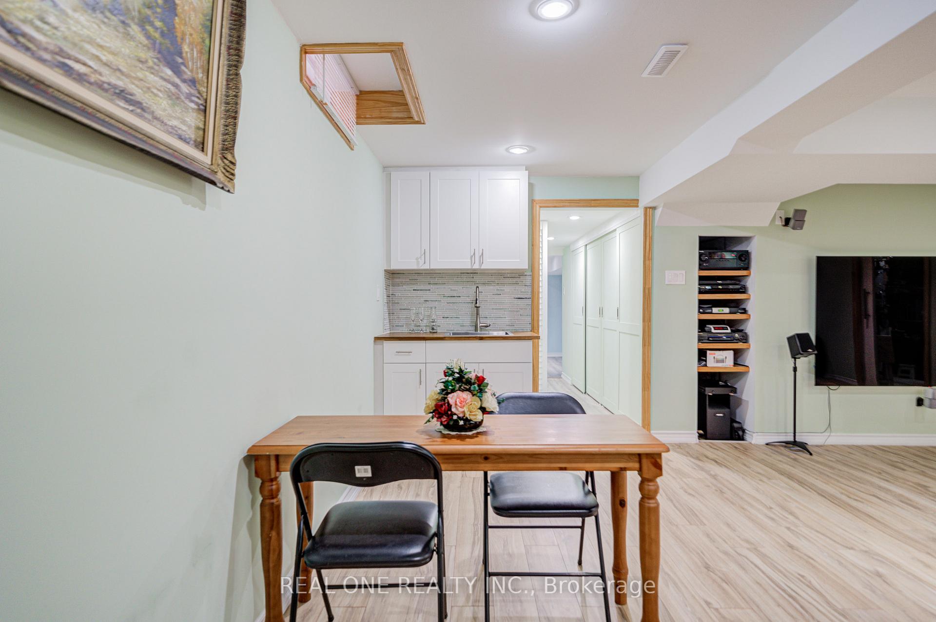 Photo 33 of 16 Boulderbrook Drive, Scarborough, Rouge — HOMEH