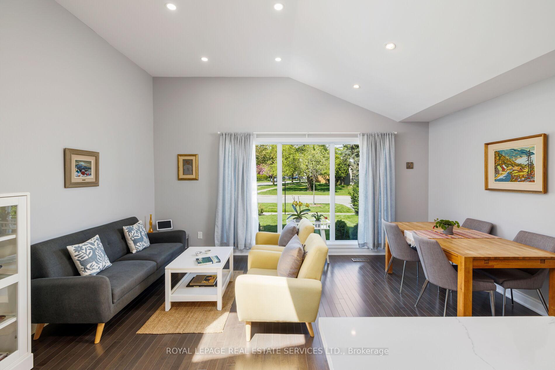 Photo 6 of 19 Bow Valley Drive, Scarborough, Morningside — HOMEH