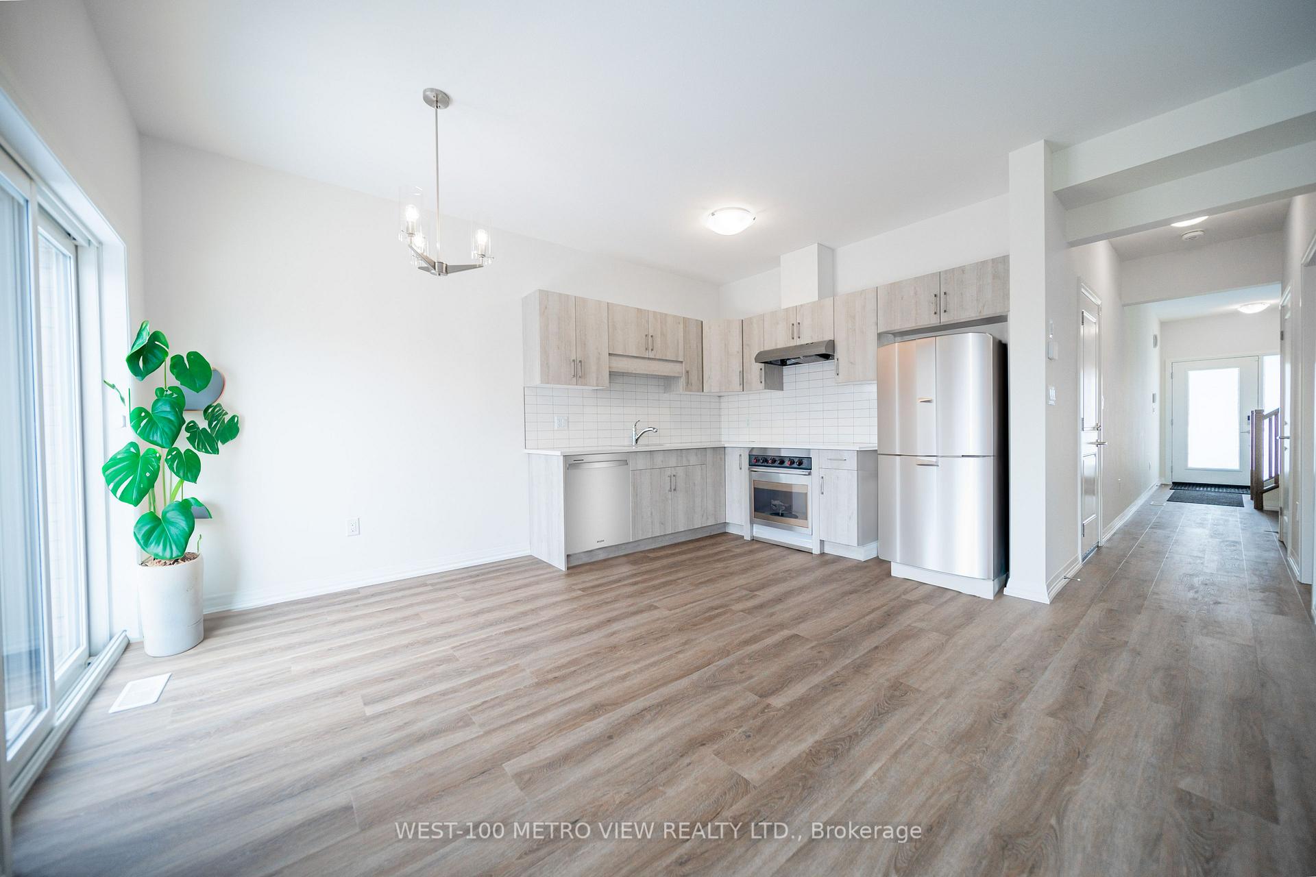Photo 5 of 112 Willson Drive, Thorold, Hurricane/Merrittville — HOMEH