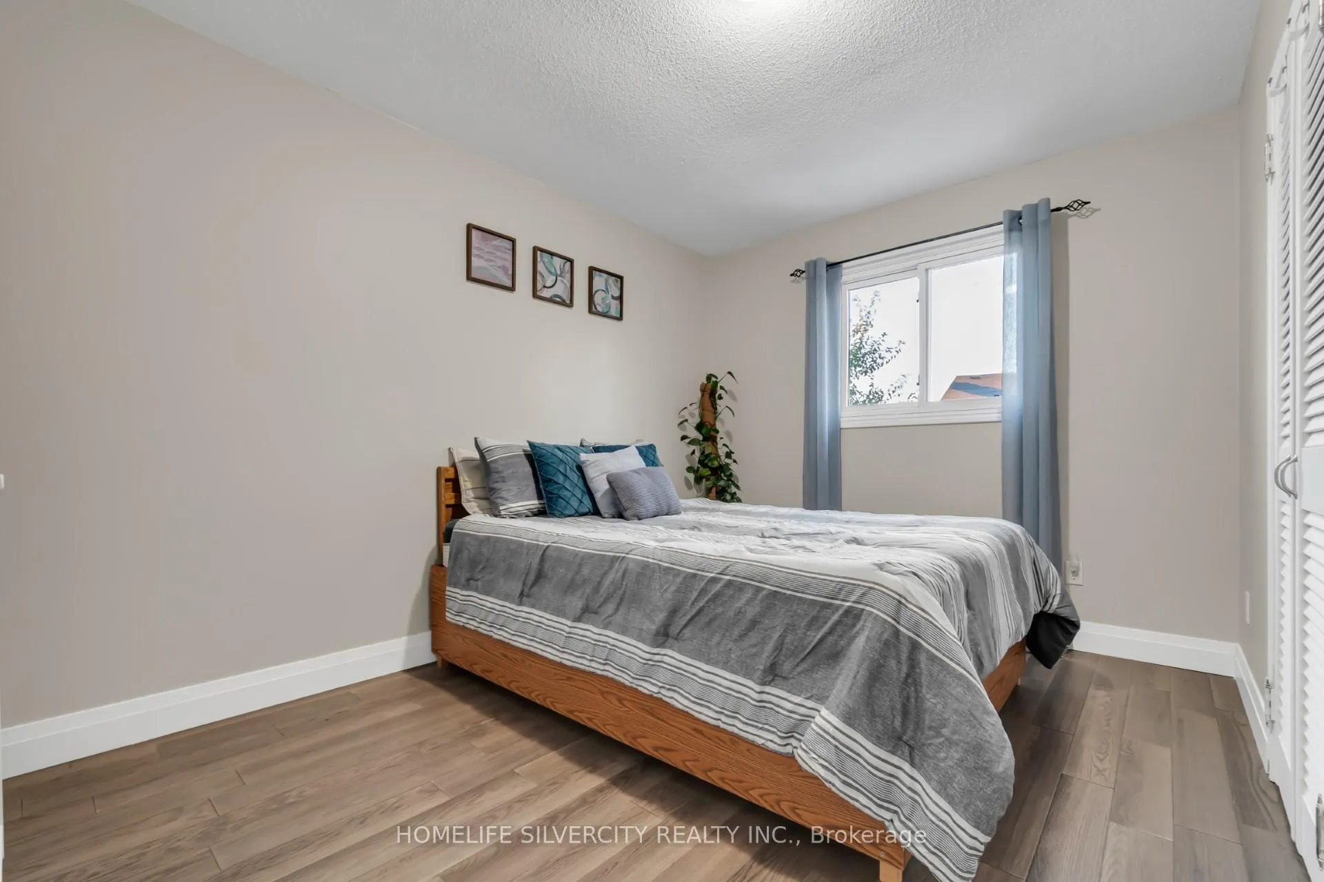 Photo 15 of 29 Lindridge Avenue, Brampton, Westgate — HOMEH