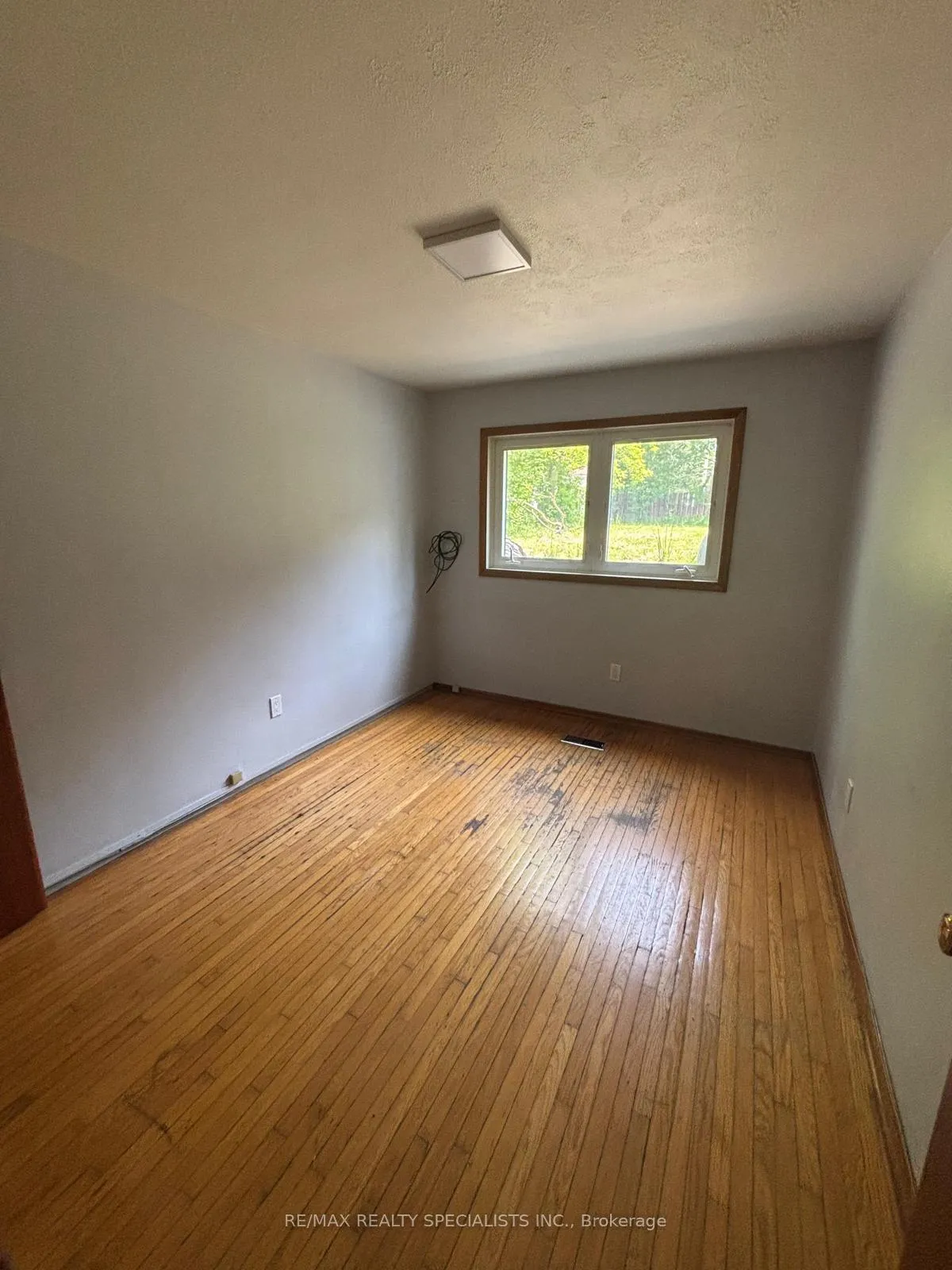 Photo 7 of 87 Secord Avenue, Kitchener — HOMEH