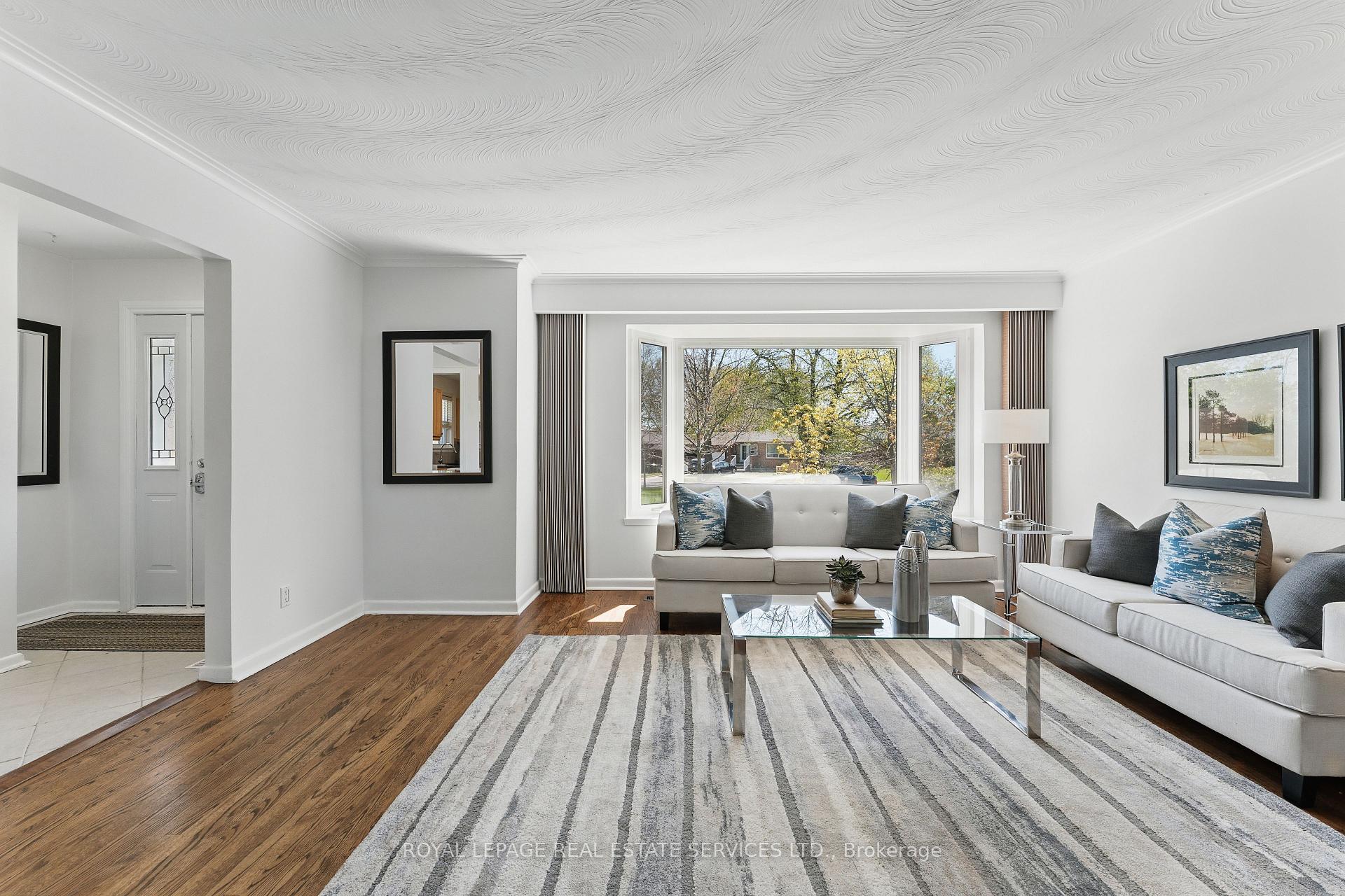 Photo 6 of 16 Denver Place, Scarborough, Woburn — HOMEH