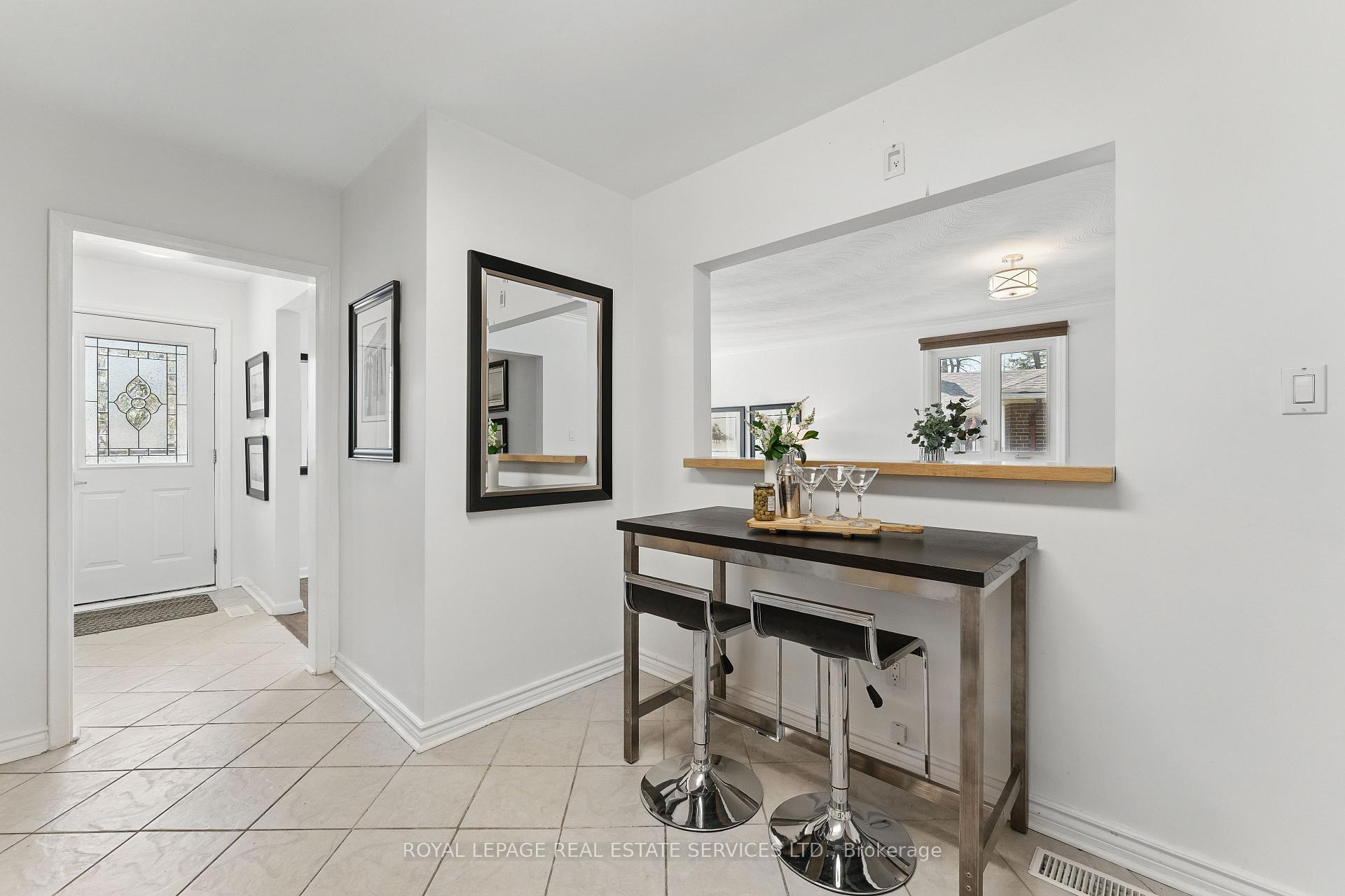 Photo 12 of 16 Denver Place, Scarborough, Woburn — HOMEH