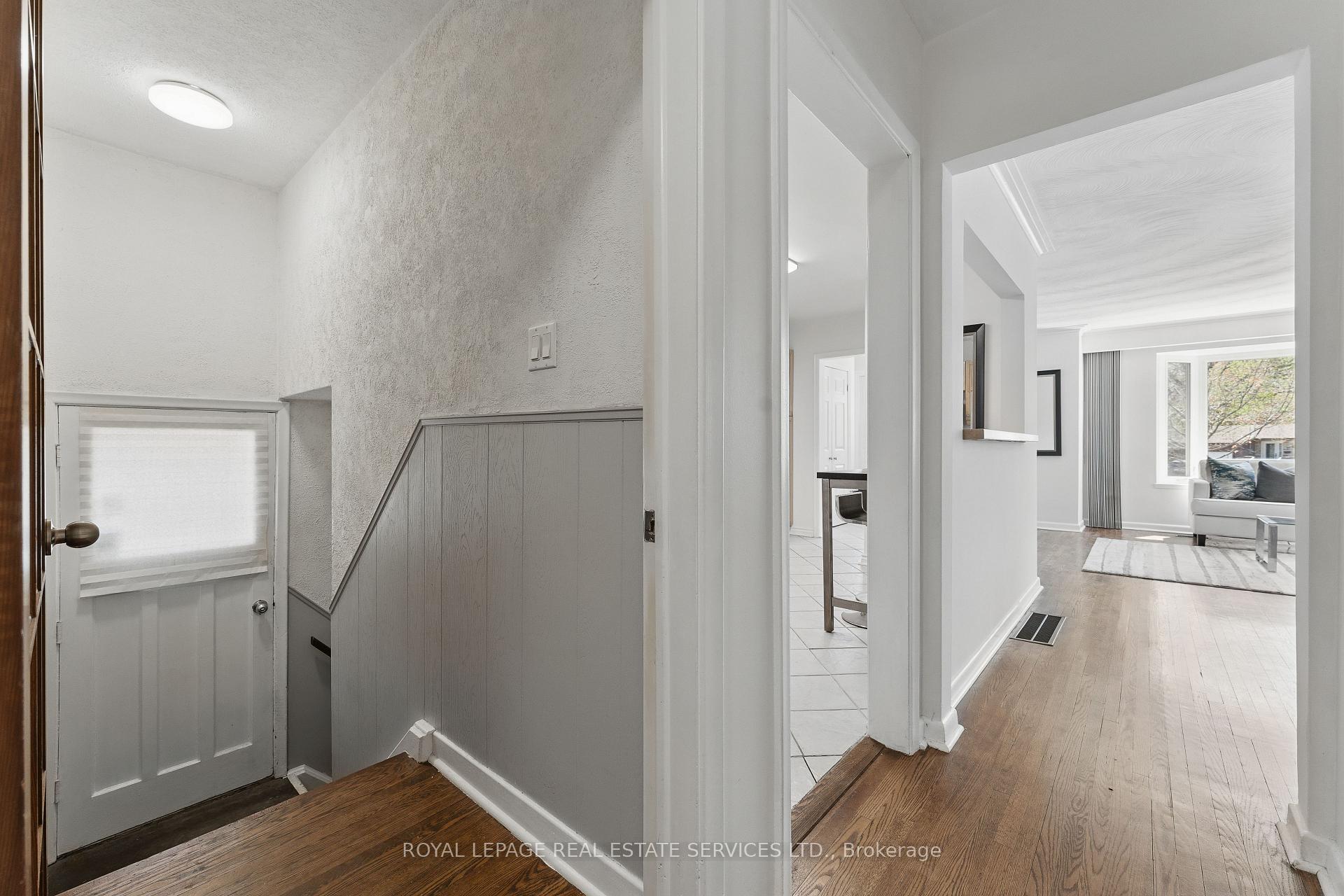 Photo 19 of 16 Denver Place, Scarborough, Woburn — HOMEH