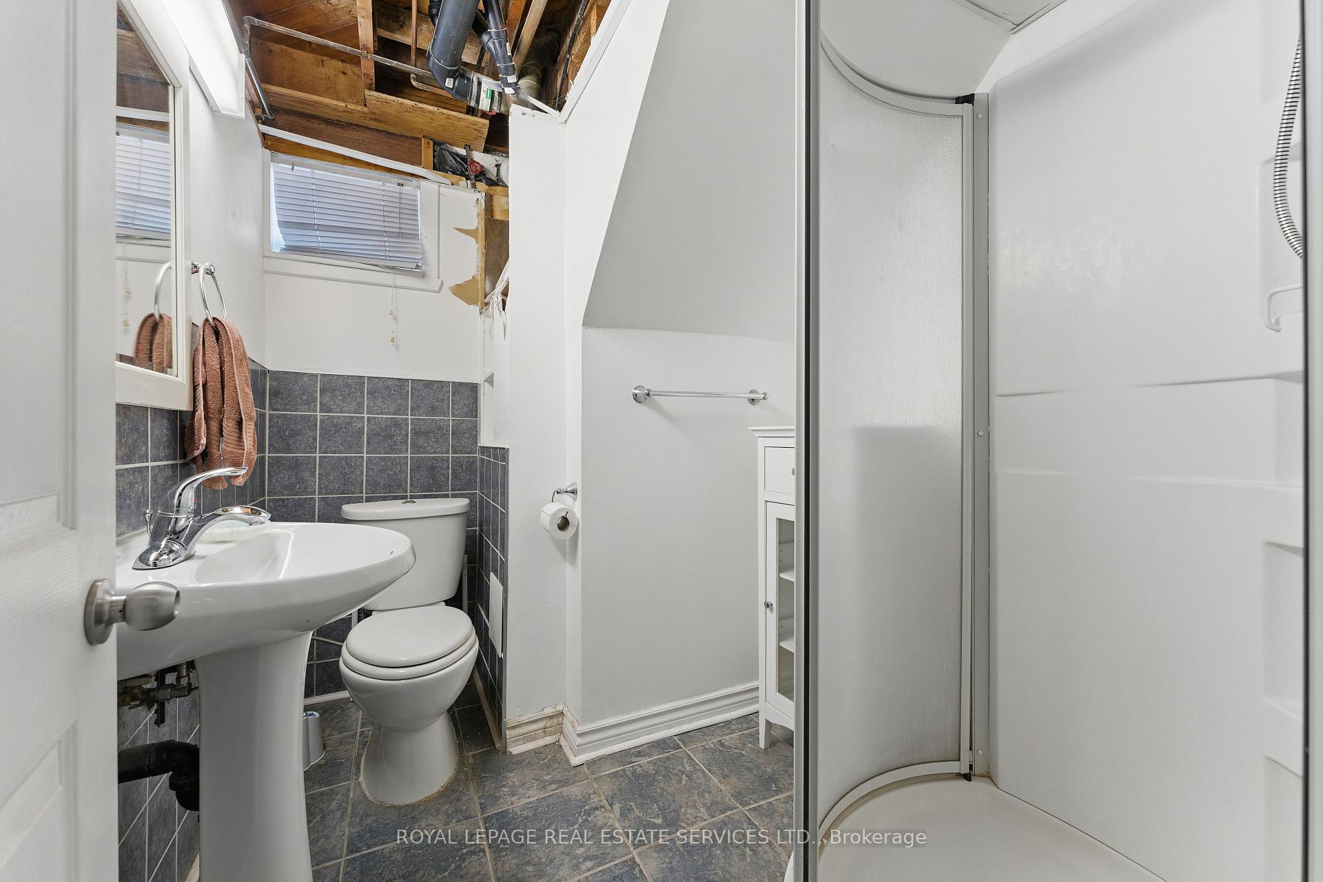 Photo 22 of 16 Denver Place, Scarborough, Woburn — HOMEH