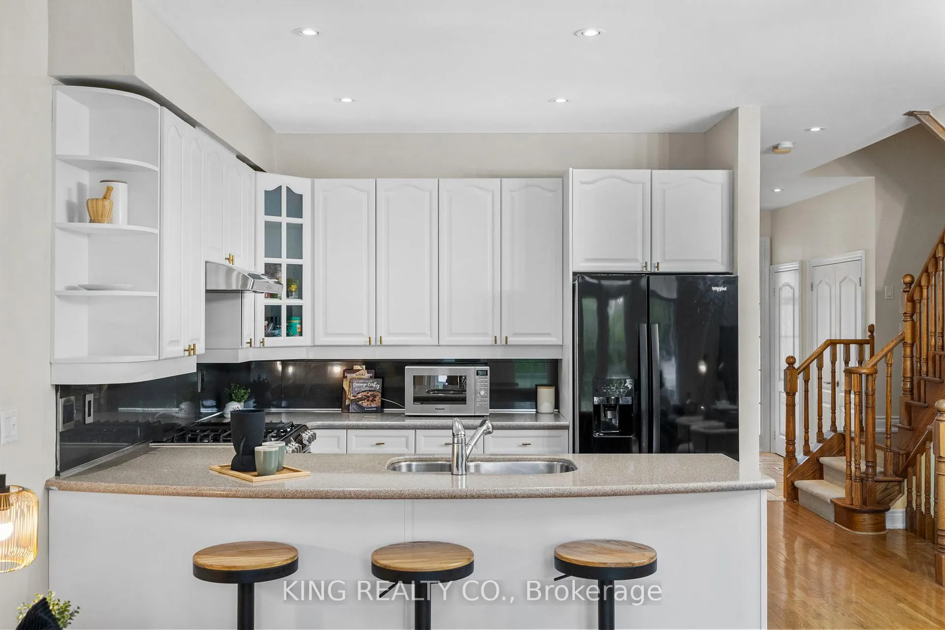 Photo 11 of Unit 30, 1295 Wharf Street, Pickering, Bay Ridges — HOMEH