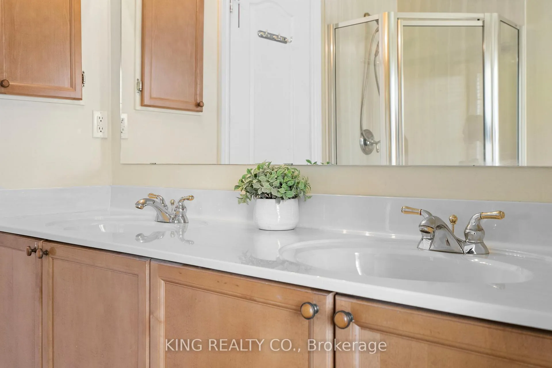 Photo 26 of Unit 30, 1295 Wharf Street, Pickering, Bay Ridges — HOMEH