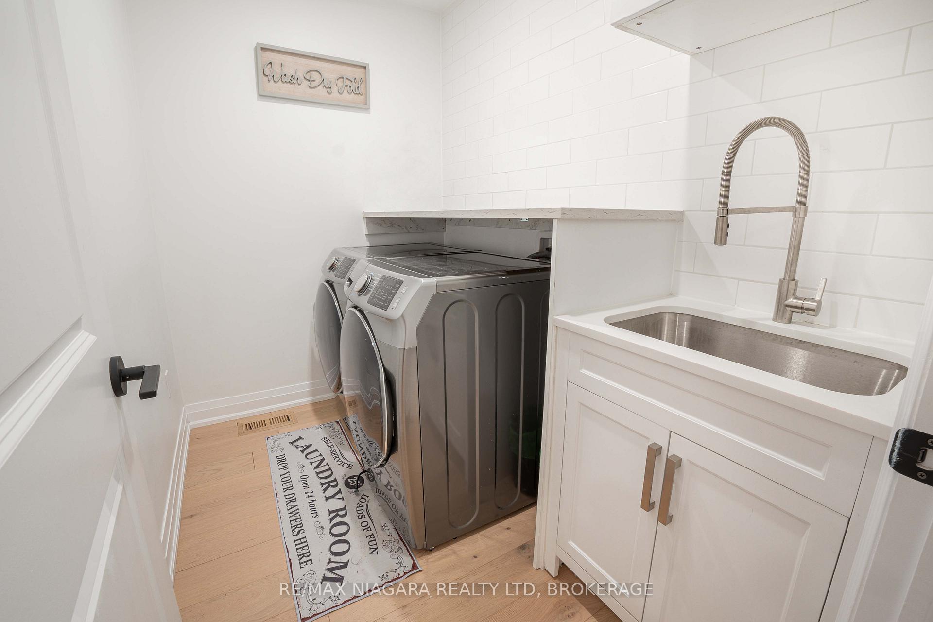 Photo 22 of 184 Esther Crescent, Thorold, Hurricane/Merrittville — HOMEH