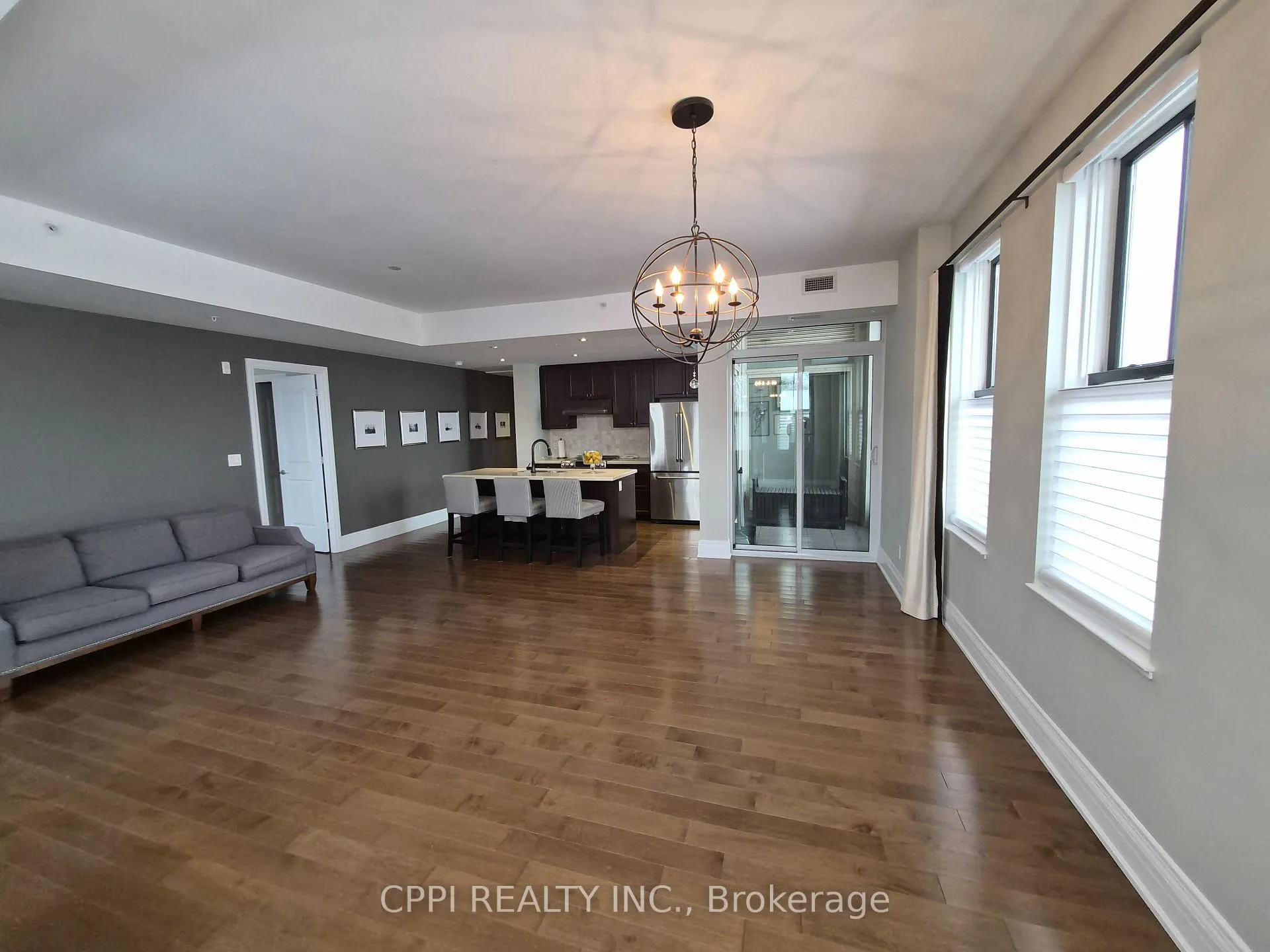 Photo 4 of Unit 329, 68 Main Street N, Markham, Old Markham Village — HOMEH