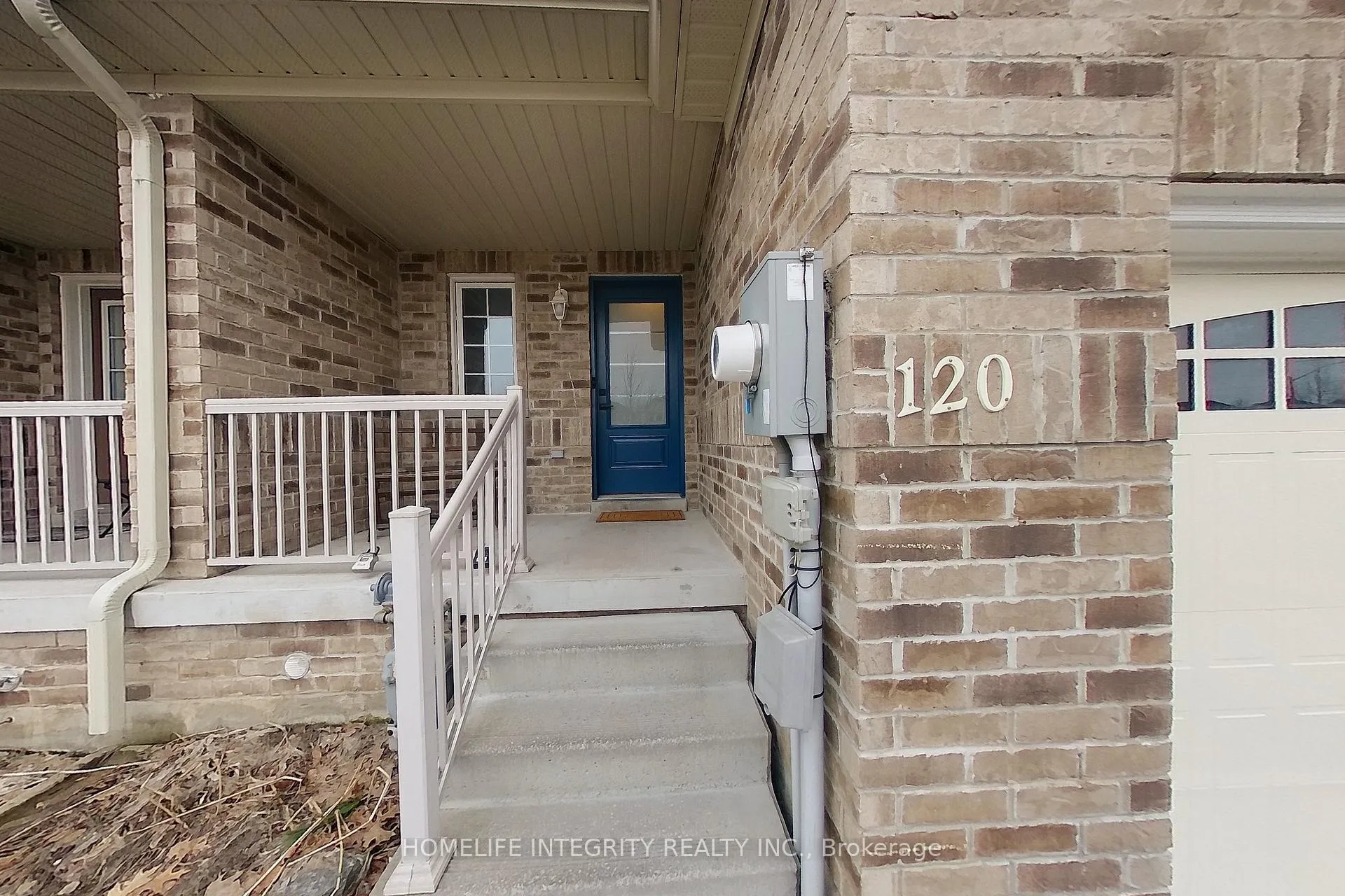 Photo 2 of 120 Stonemount Crescent, Essa, Angus — HOMEH