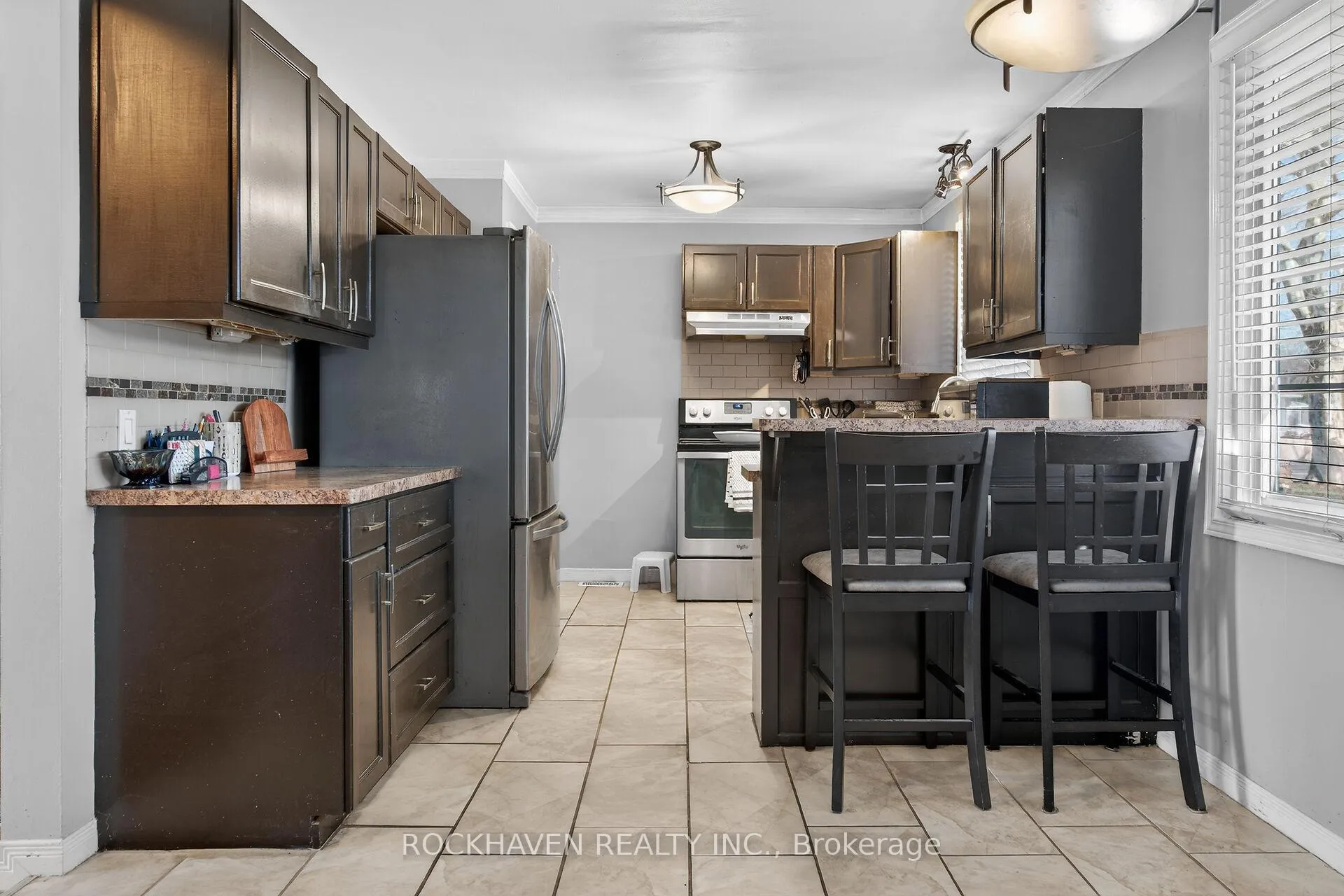 Photo 6 of 4569 Mitchell Avenue, Niagara Falls, Morrison — HOMEH
