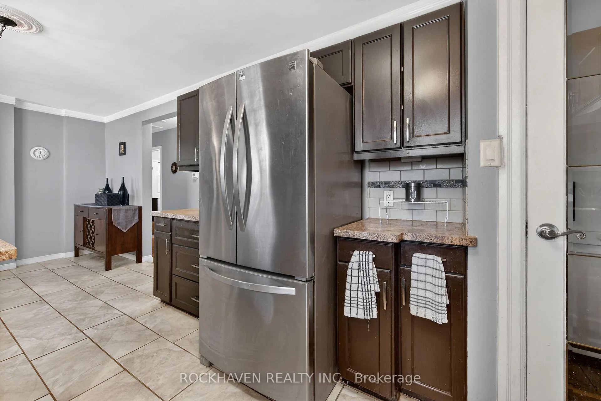 Photo 11 of 4569 Mitchell Avenue, Niagara Falls, Morrison — HOMEH