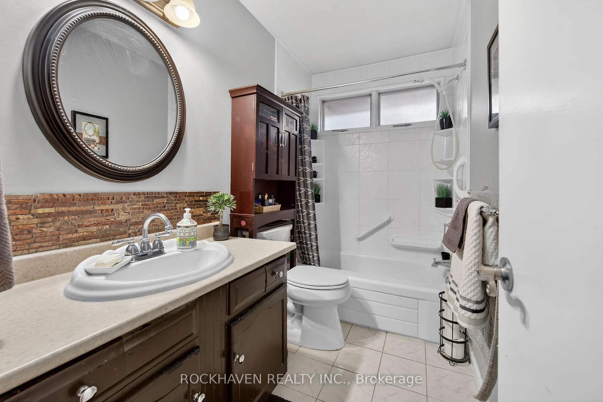 Photo 21 of 4569 Mitchell Avenue, Niagara Falls, Morrison — HOMEH