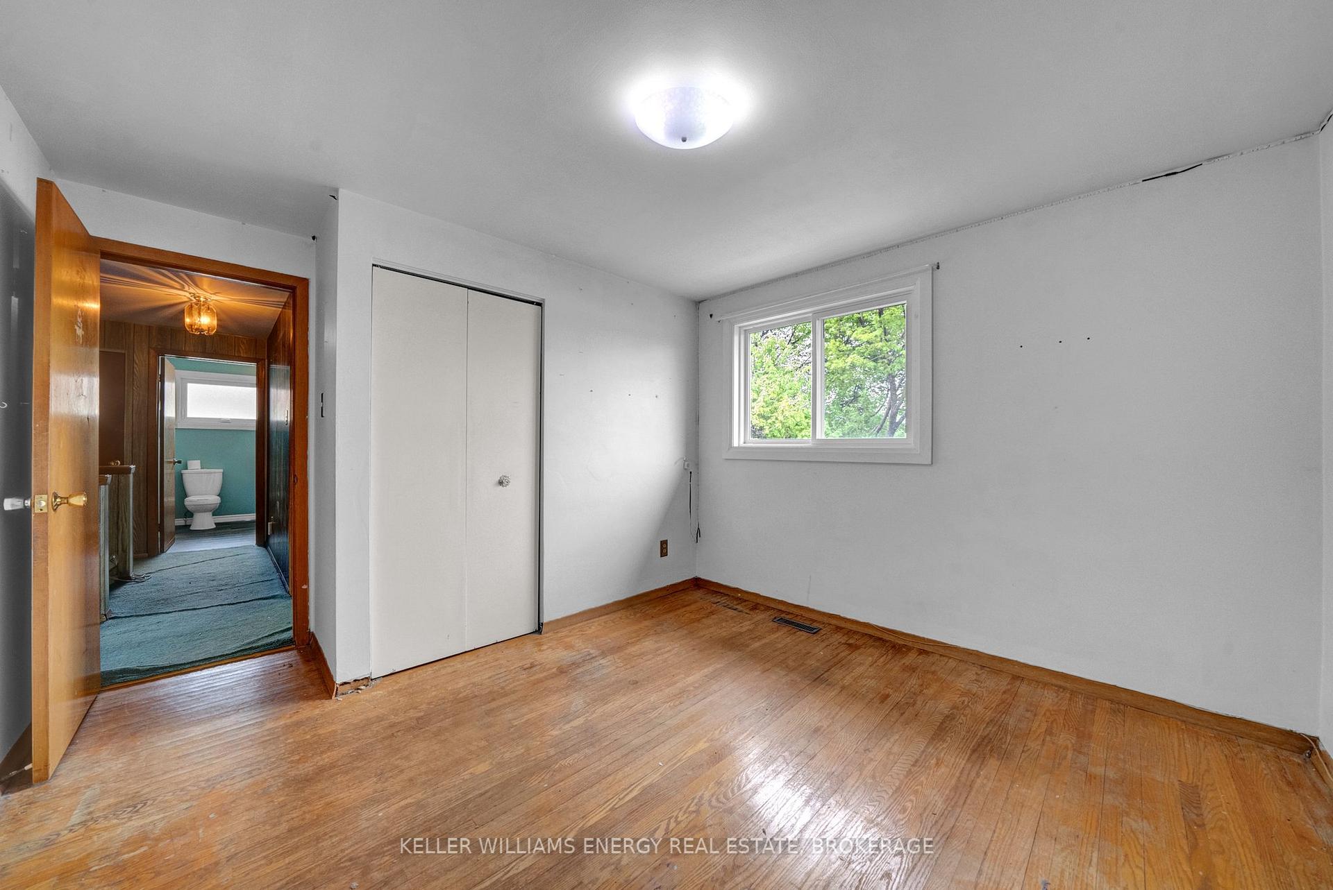 Photo 22 of 29 Parkington Crescent, Scarborough, Woburn — HOMEH