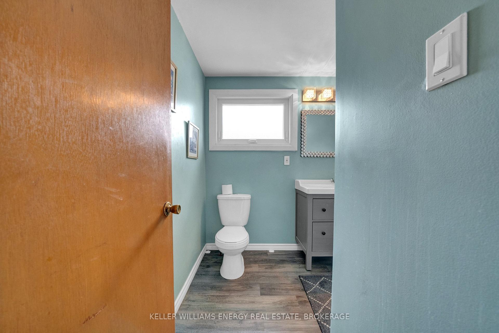 Photo 25 of 29 Parkington Crescent, Scarborough, Woburn — HOMEH