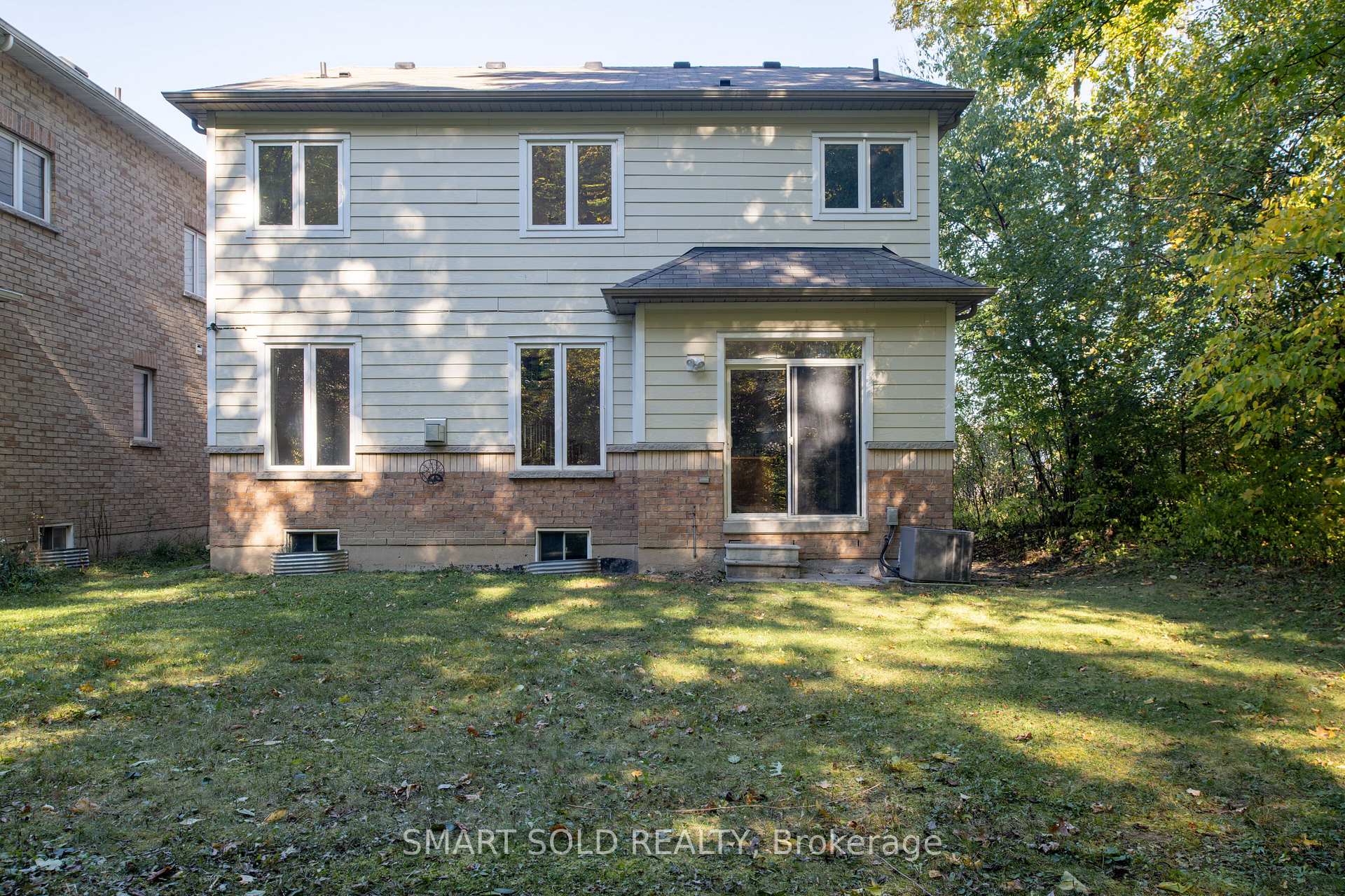 Photo 35 of 108 Winterberry Boulevard, Thorold, Confederation Heights — HOMEH