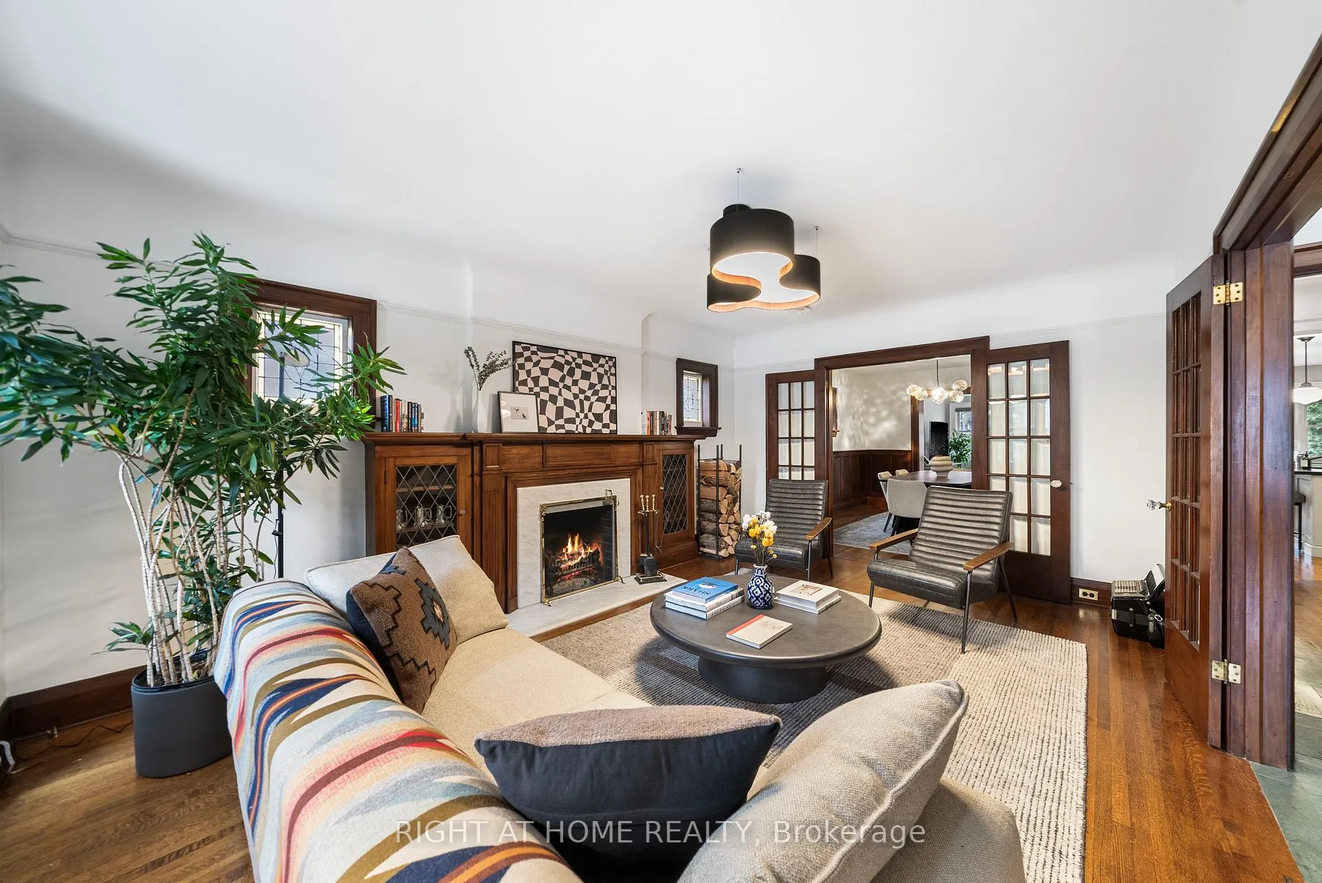Photo 3 of 113 Eastbourne Avenue, Toronto, Yonge-Eglinton — HOMEH
