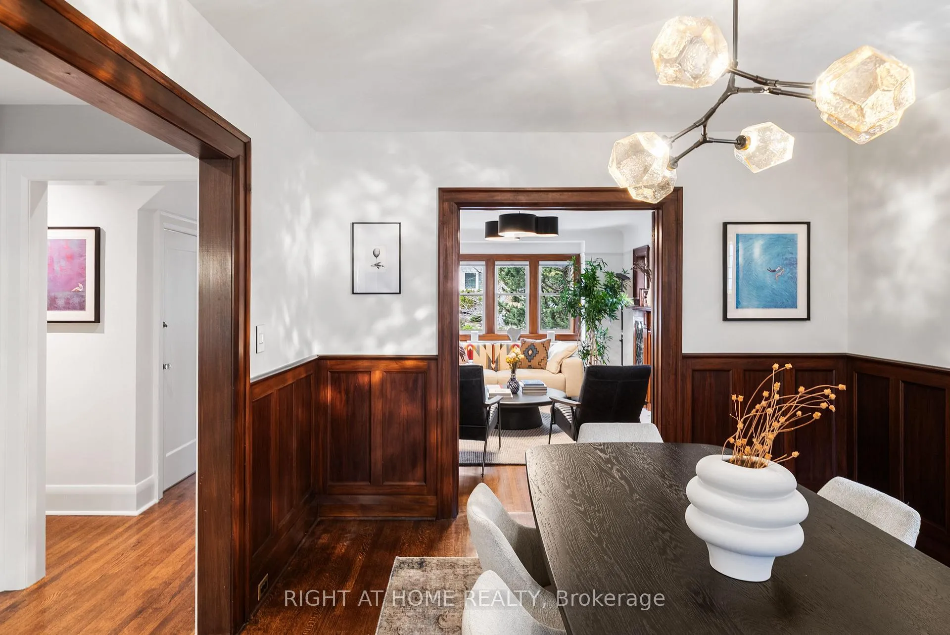 Photo 8 of 113 Eastbourne Avenue, Toronto, Yonge-Eglinton — HOMEH
