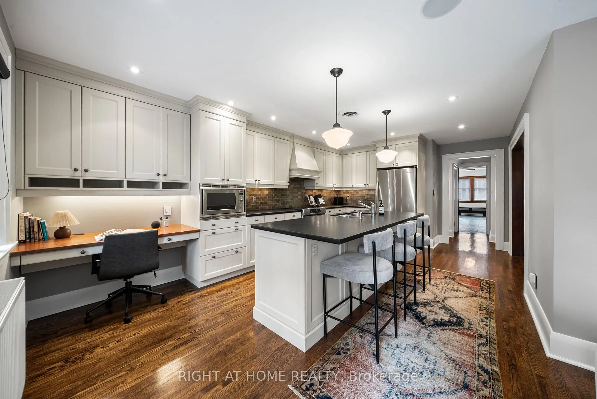 Photo 14 of 113 Eastbourne Avenue, Toronto, Yonge-Eglinton — HOMEH