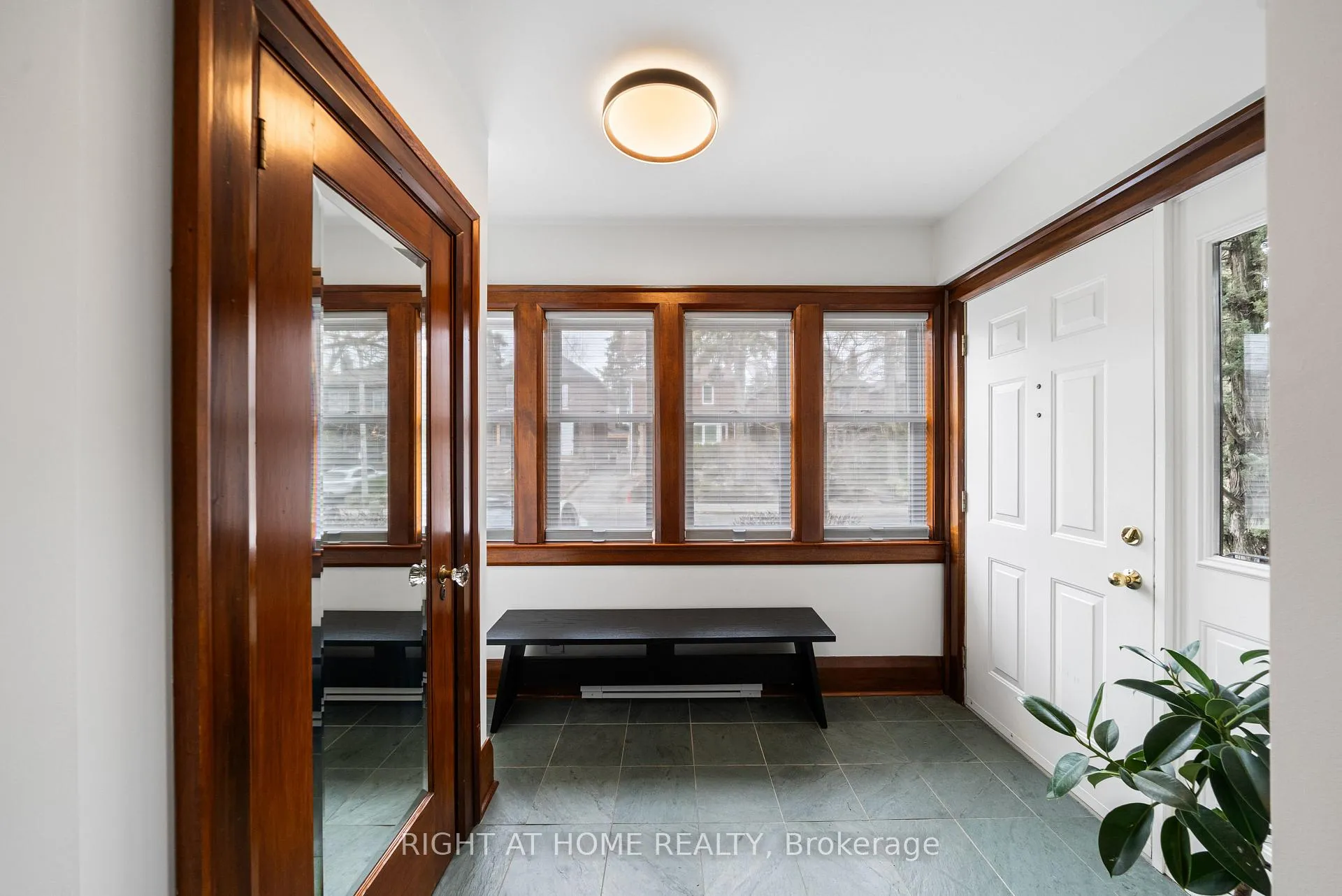 Photo 19 of 113 Eastbourne Avenue, Toronto, Yonge-Eglinton — HOMEH