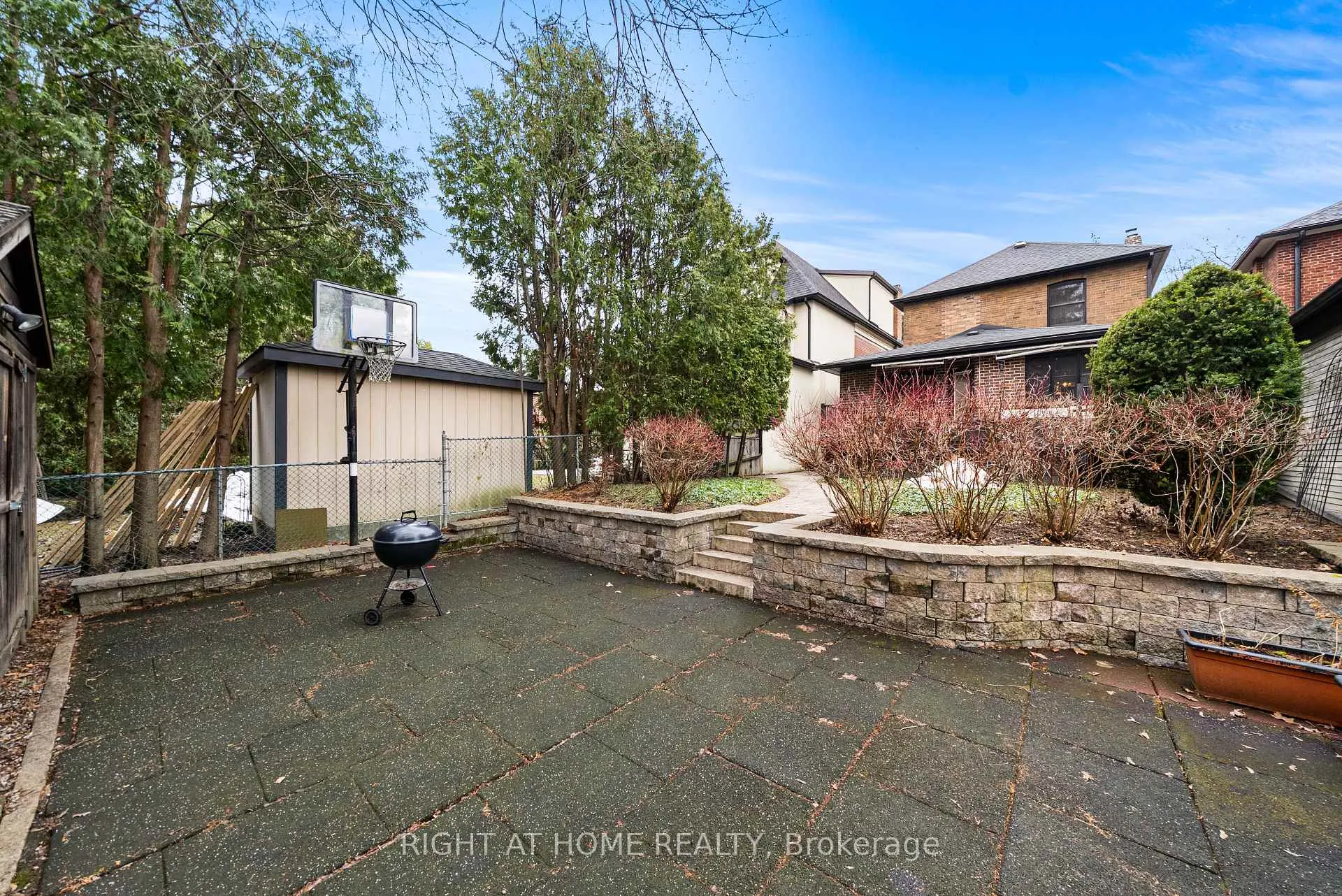 Photo 41 of 113 Eastbourne Avenue, Toronto, Yonge-Eglinton — HOMEH