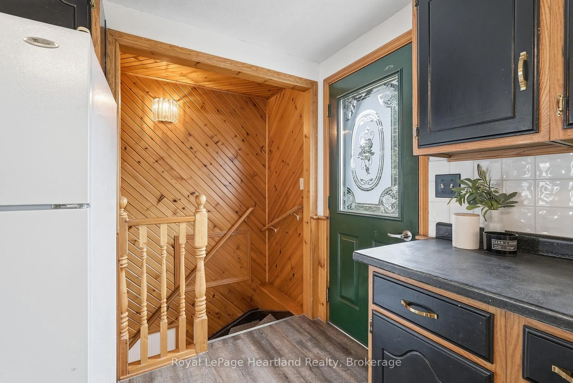 Photo 25 of 284 Manor Road, North Huron, Wingham — HOMEH