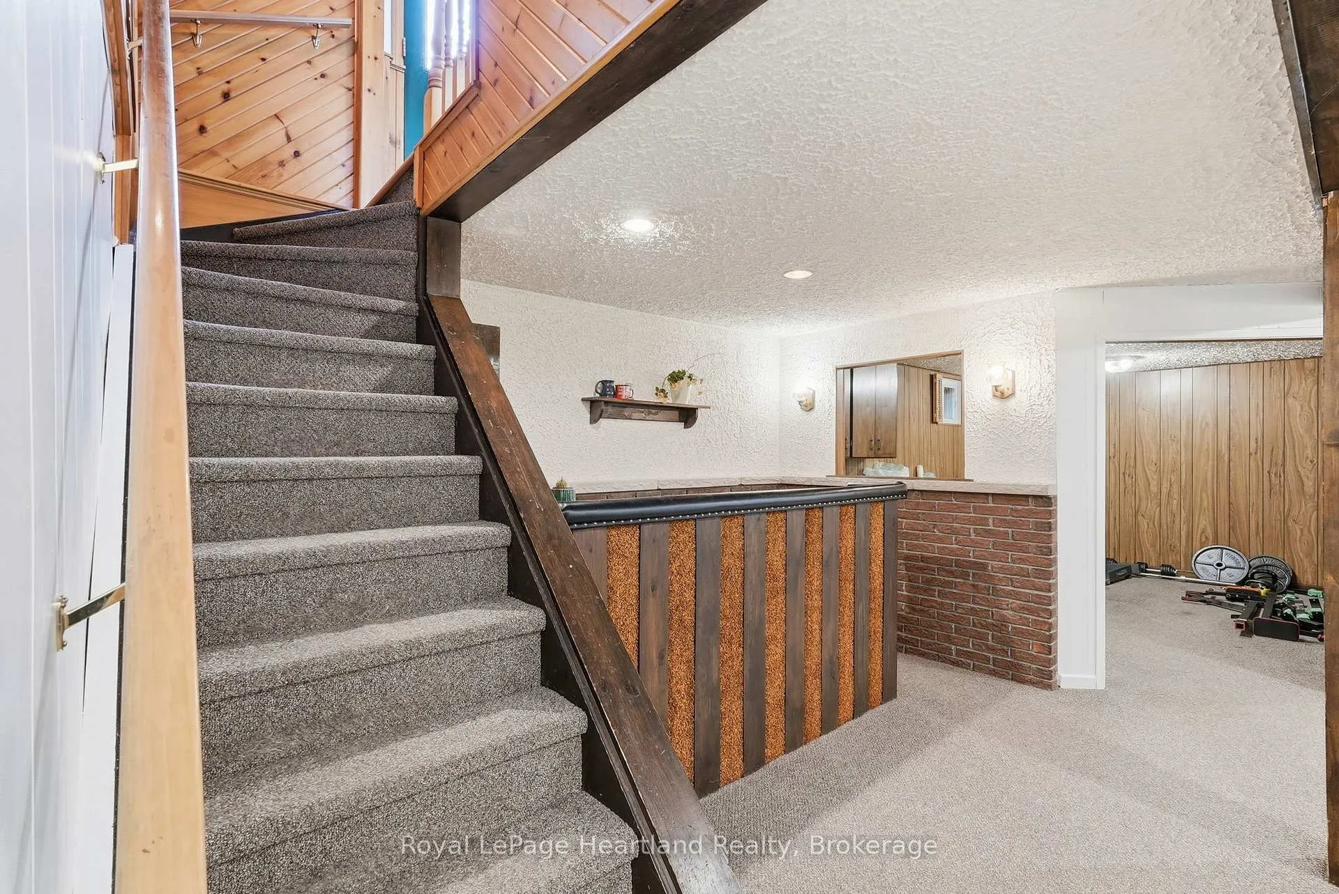 Photo 26 of 284 Manor Road, North Huron, Wingham — HOMEH