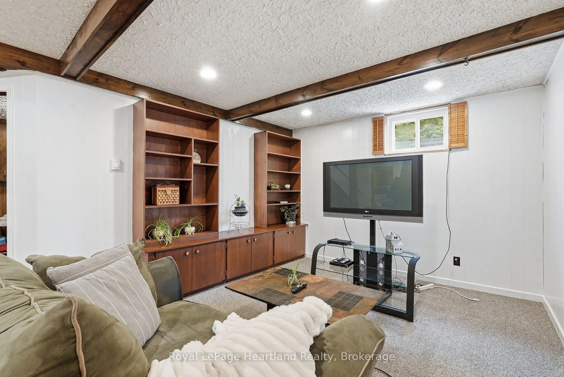 Photo 30 of 284 Manor Road, North Huron, Wingham — HOMEH
