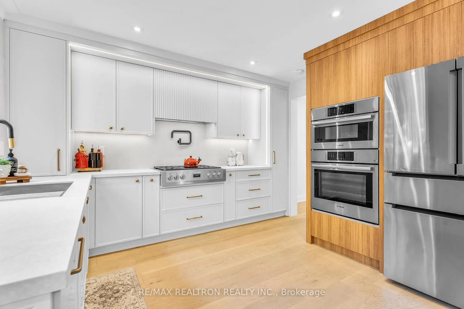 Photo 16 of 42 Butterfield Crescent, Vaughan, Maple — HOMEH