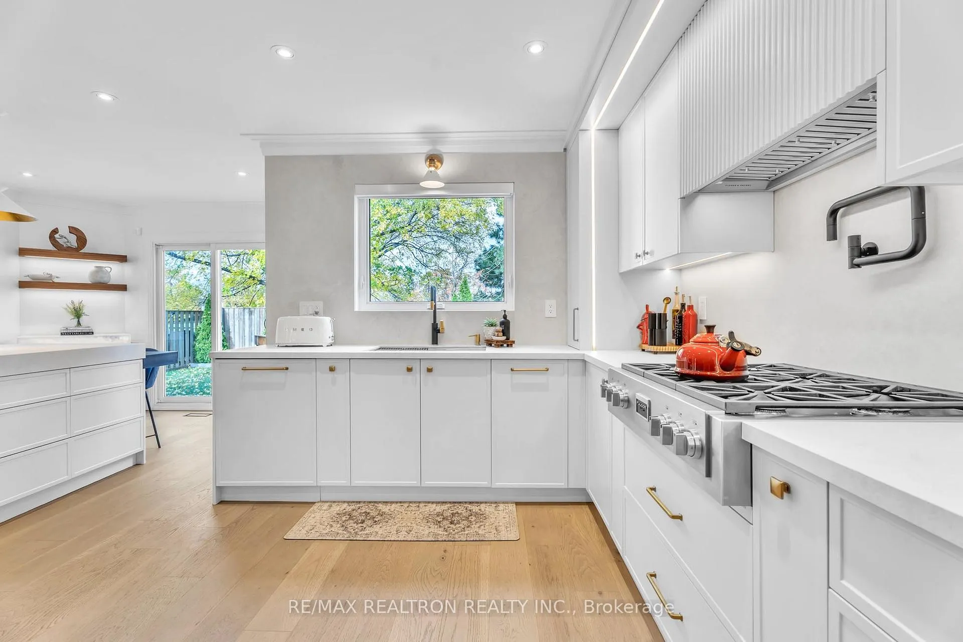 Photo 17 of 42 Butterfield Crescent, Vaughan, Maple — HOMEH