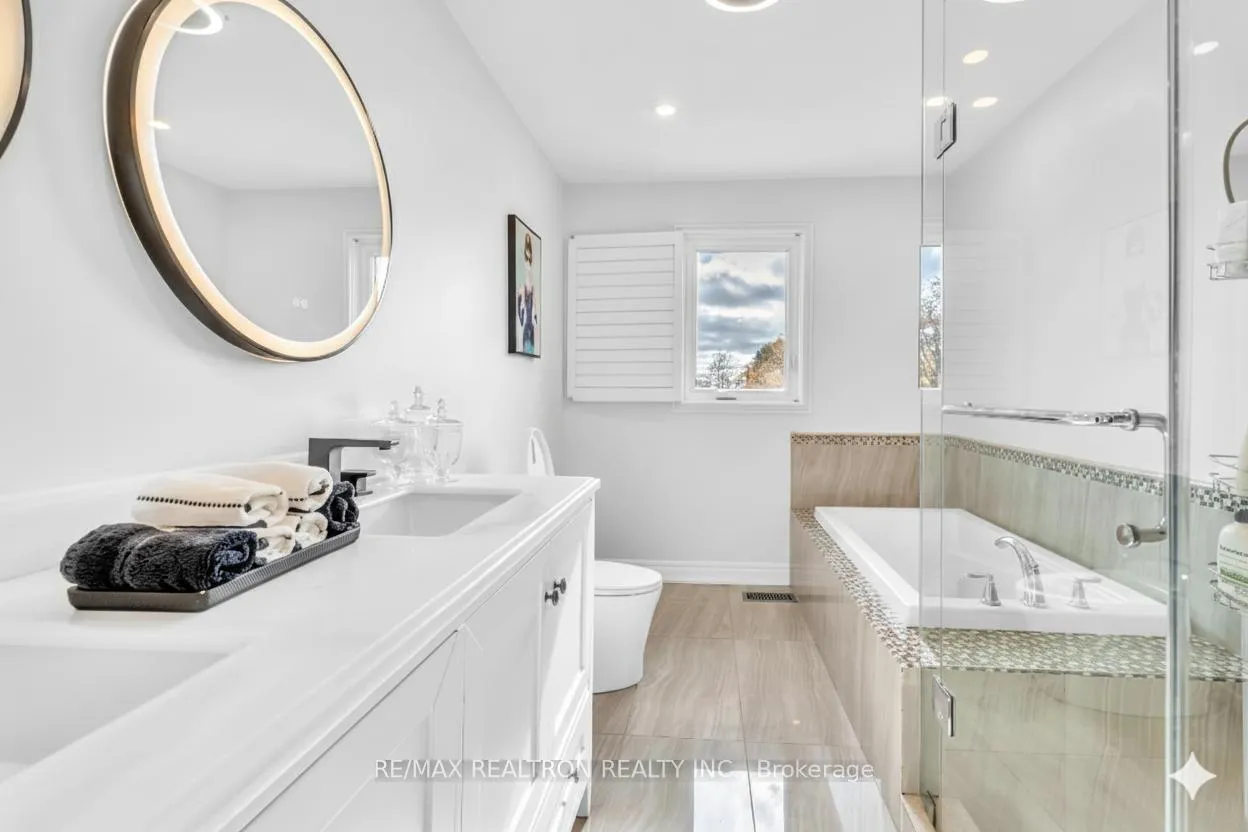 Photo 25 of 42 Butterfield Crescent, Vaughan, Maple — HOMEH