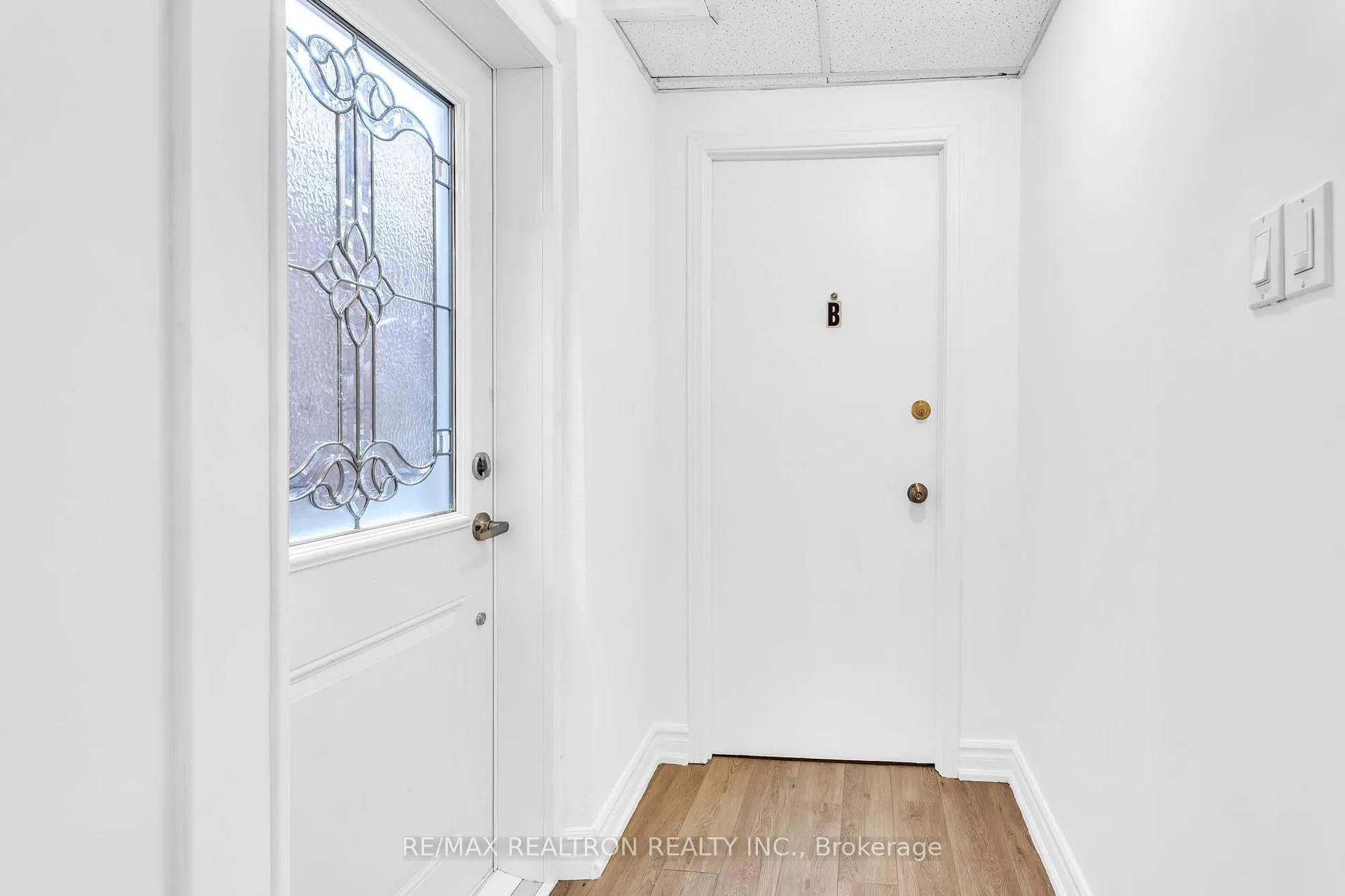 Photo 31 of 42 Butterfield Crescent, Vaughan, Maple — HOMEH