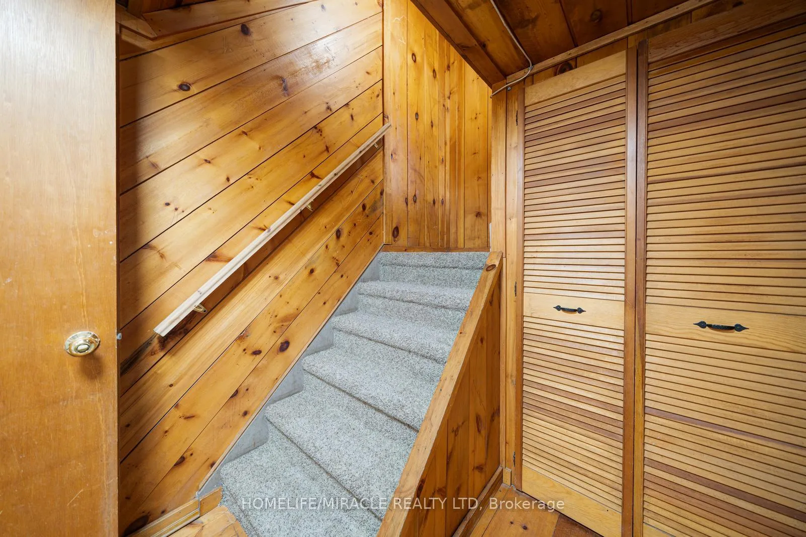 Photo 41 of 100 Kozlov Street, Barrie, Sunnidale — HOMEH
