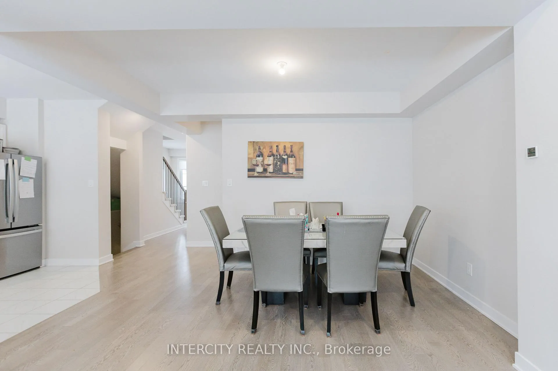 Photo 11 of 124 Hackamore Crescent, Ottawa, Goulbourn Twp From Franktown Rd/South To Rideau — HOMEH