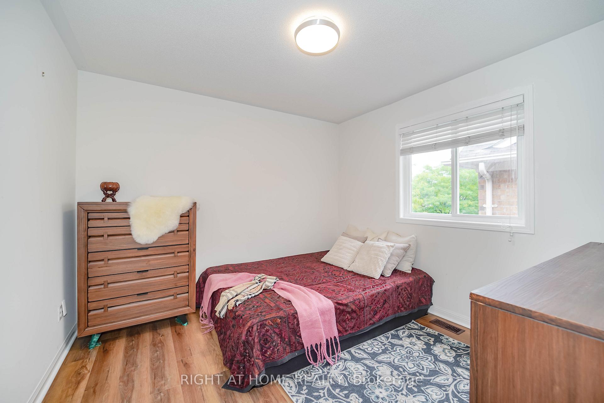 Photo 33 of 180 Raponi Circle, Scarborough, Rouge — HOMEH