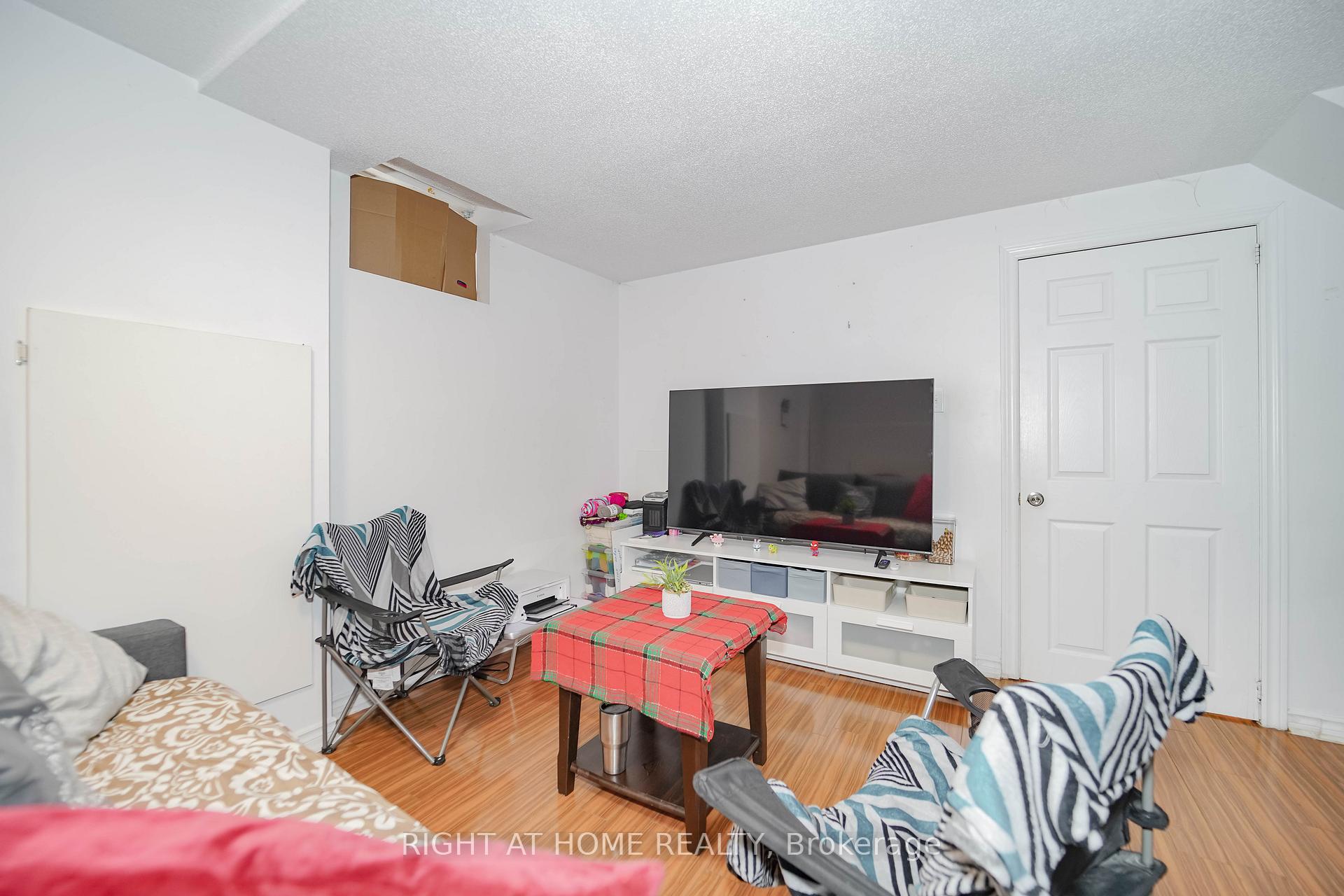Photo 38 of 180 Raponi Circle, Scarborough, Rouge — HOMEH