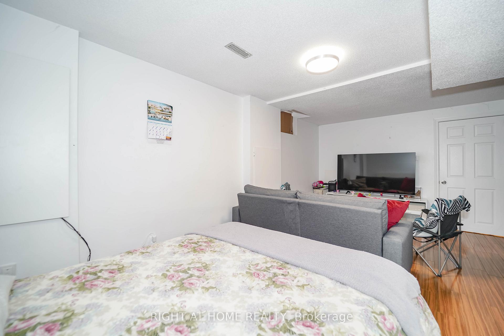 Photo 39 of 180 Raponi Circle, Scarborough, Rouge — HOMEH