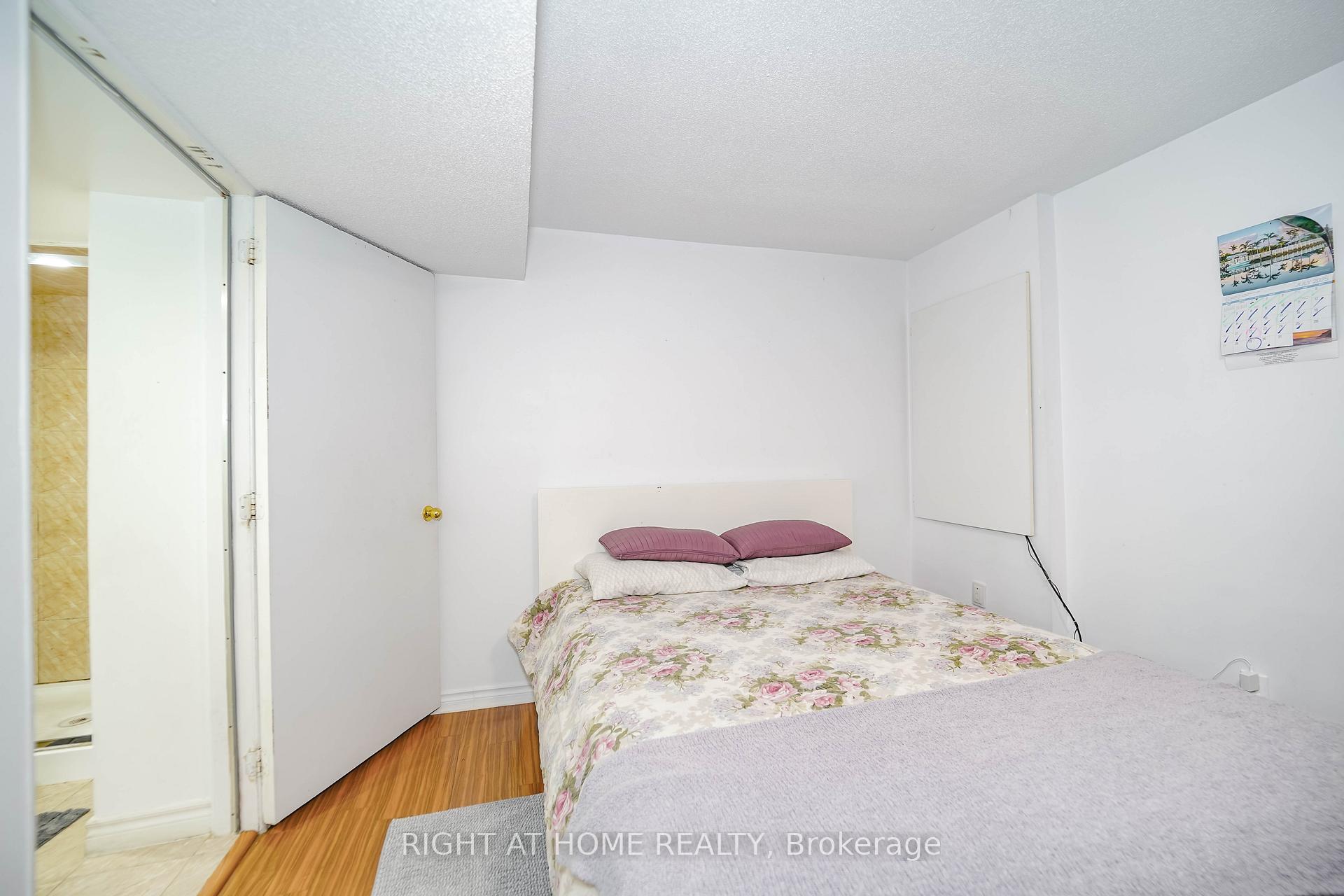 Photo 40 of 180 Raponi Circle, Scarborough, Rouge — HOMEH