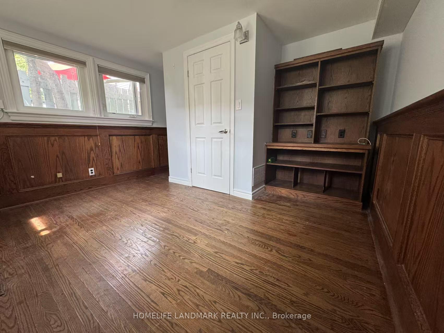 Photo 17 of Unit Bsmt, 210 Brunswick Avenue, Toronto, University — HOMEH
